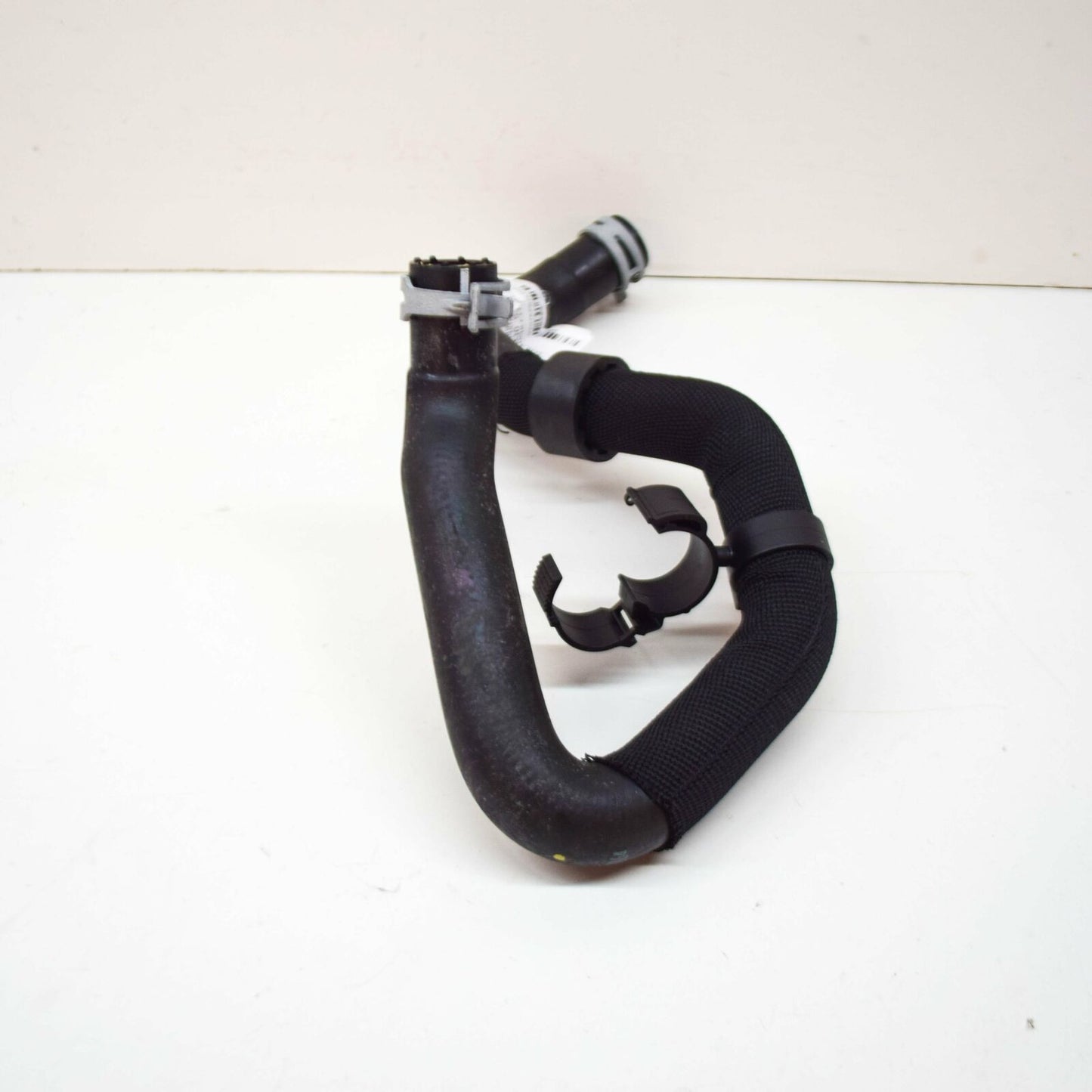 NEW MERCEDES-BENZ E W213 ENGINE WATER COOLING HOSE A2388305300 ORIGINAL