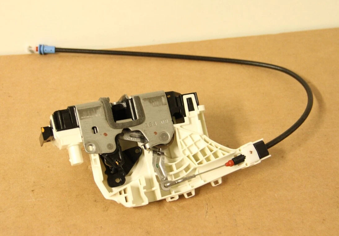 NEW VOLKSWAGEN CRAFTER 2F FRONT RIGHT DOOR LOCK RHD 2E2837016B