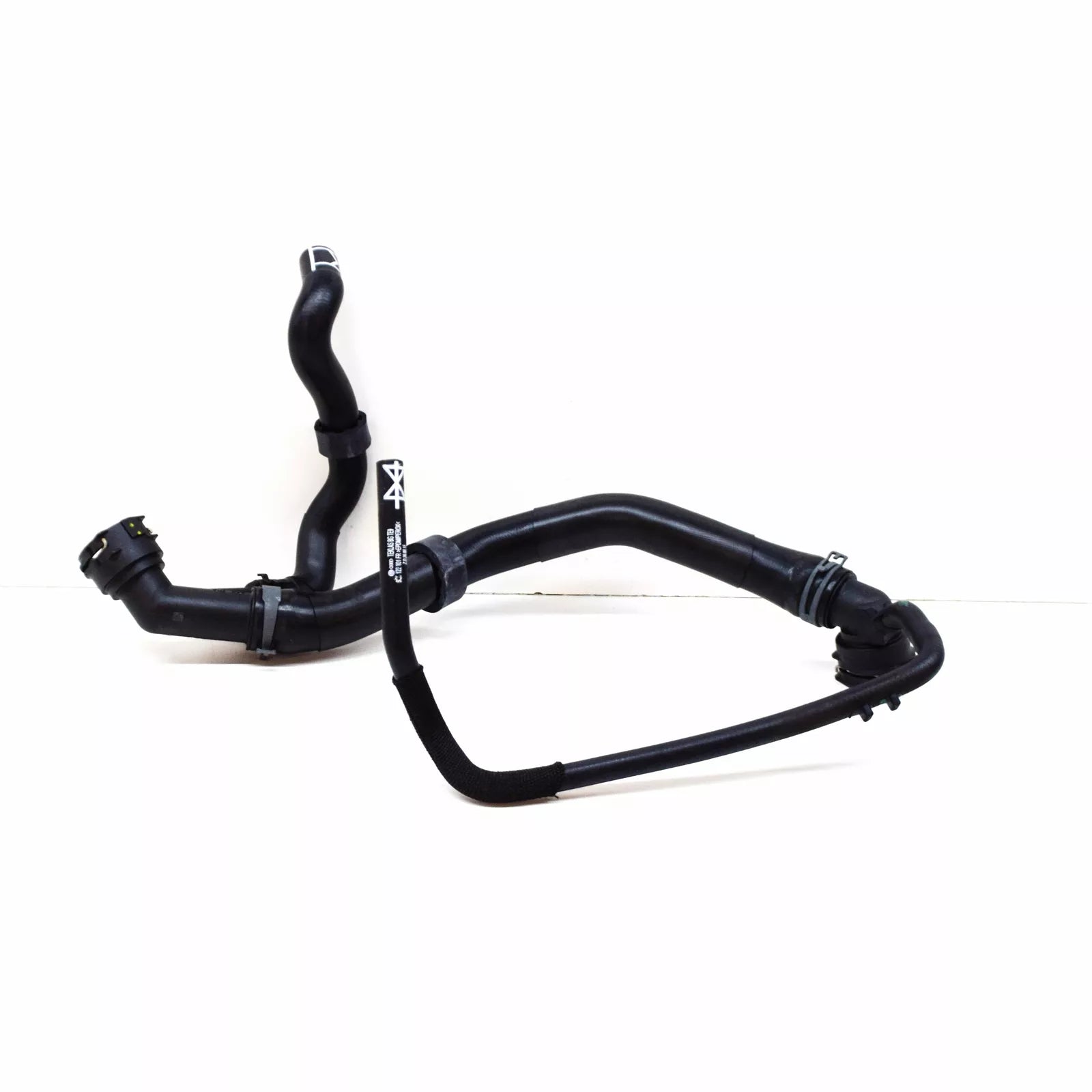 NEW AUDI A3 CABRIO 8V LEFT UPPER WATER COOLANT RADIATOR HOSE 5Q0122101FR