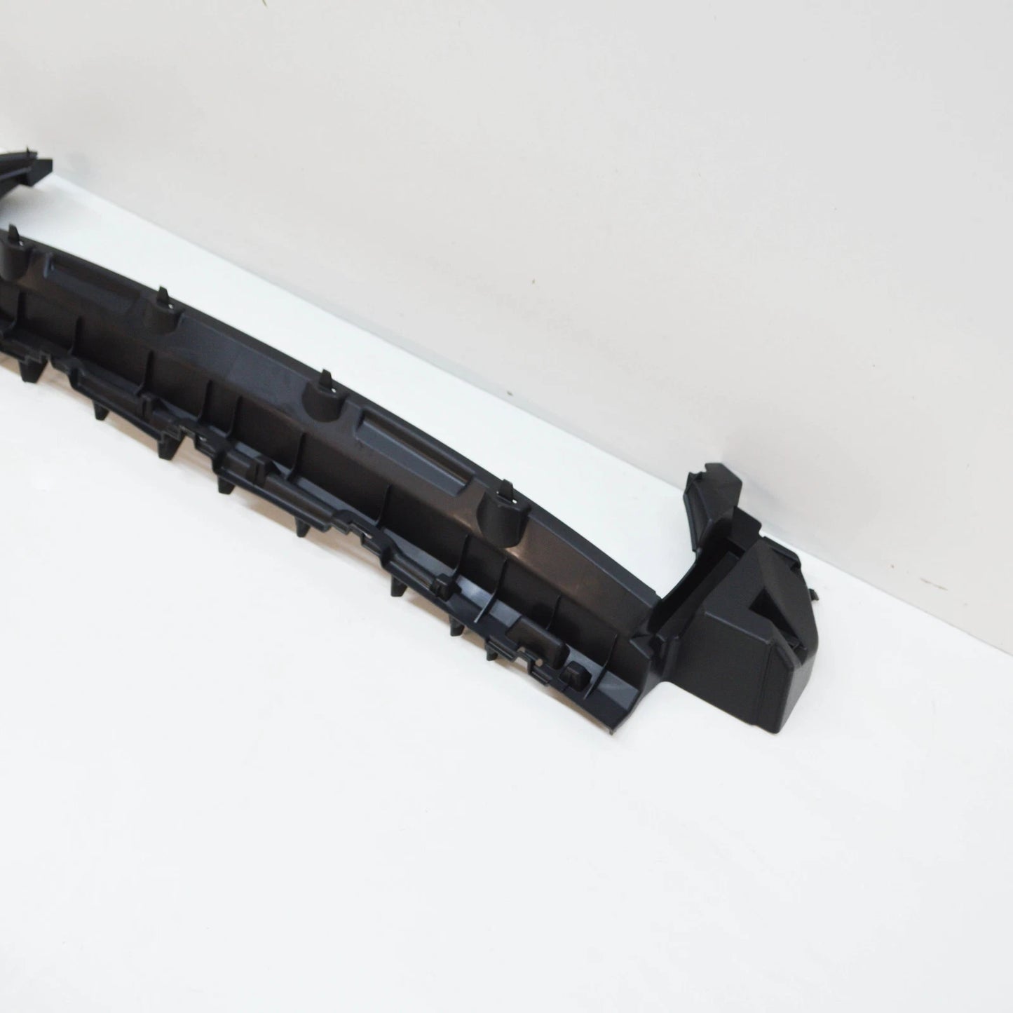 NEW MERCEDES-BENZ GLA X156 FRONT BUMPER AREA CENTER COVER A1568858500 ORIGINAL