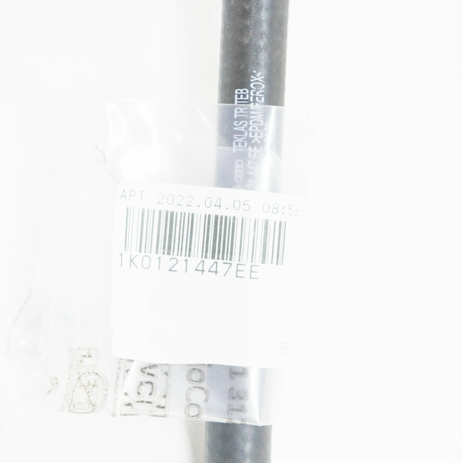 NEW AUDI A3 8P ENGINE COOLANT HOSE 1K0121447EE ORIGINAL