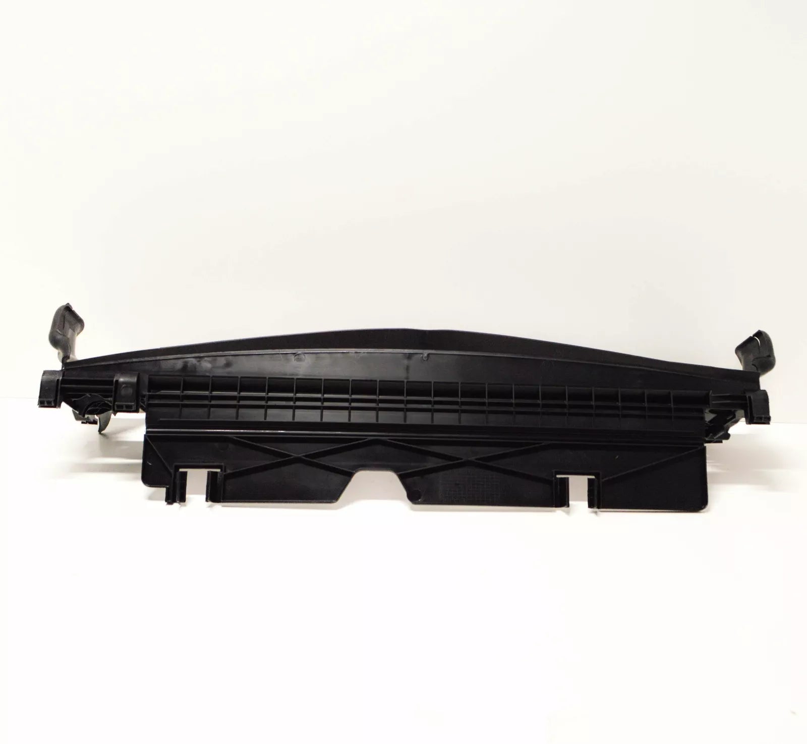 NEW MERCEDES-BENZ C-CLASS W205 AIR DUCT SEGMENT BOTTOM A2055050730 ORIGINAL