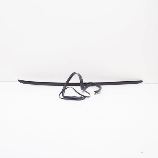 NEW BMW X6 E71 FRONT WINDSHIELD LEFT DRIP MOULDING TRIM 51317250403 ORIGINAL