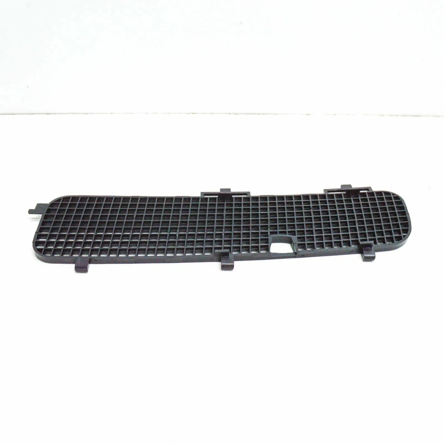 NEW BMW 8 E31 FRONT RIGHT WINDSHIELD WIPER COWL GRILL 51131970696 ORIGINAL