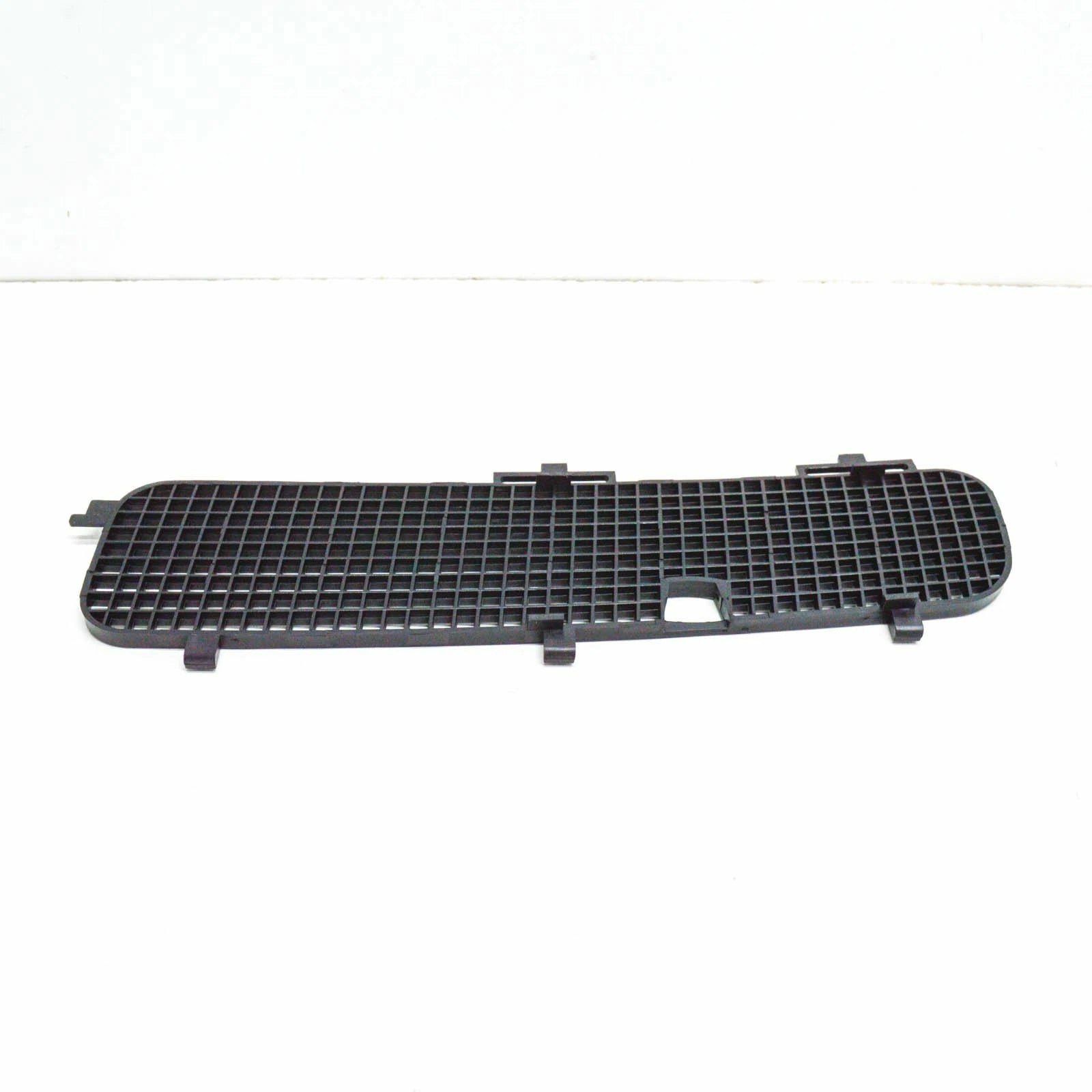 NEW BMW 8 E31 FRONT RIGHT WINDSHIELD WIPER COWL GRILL 51131970696 ORIGINAL