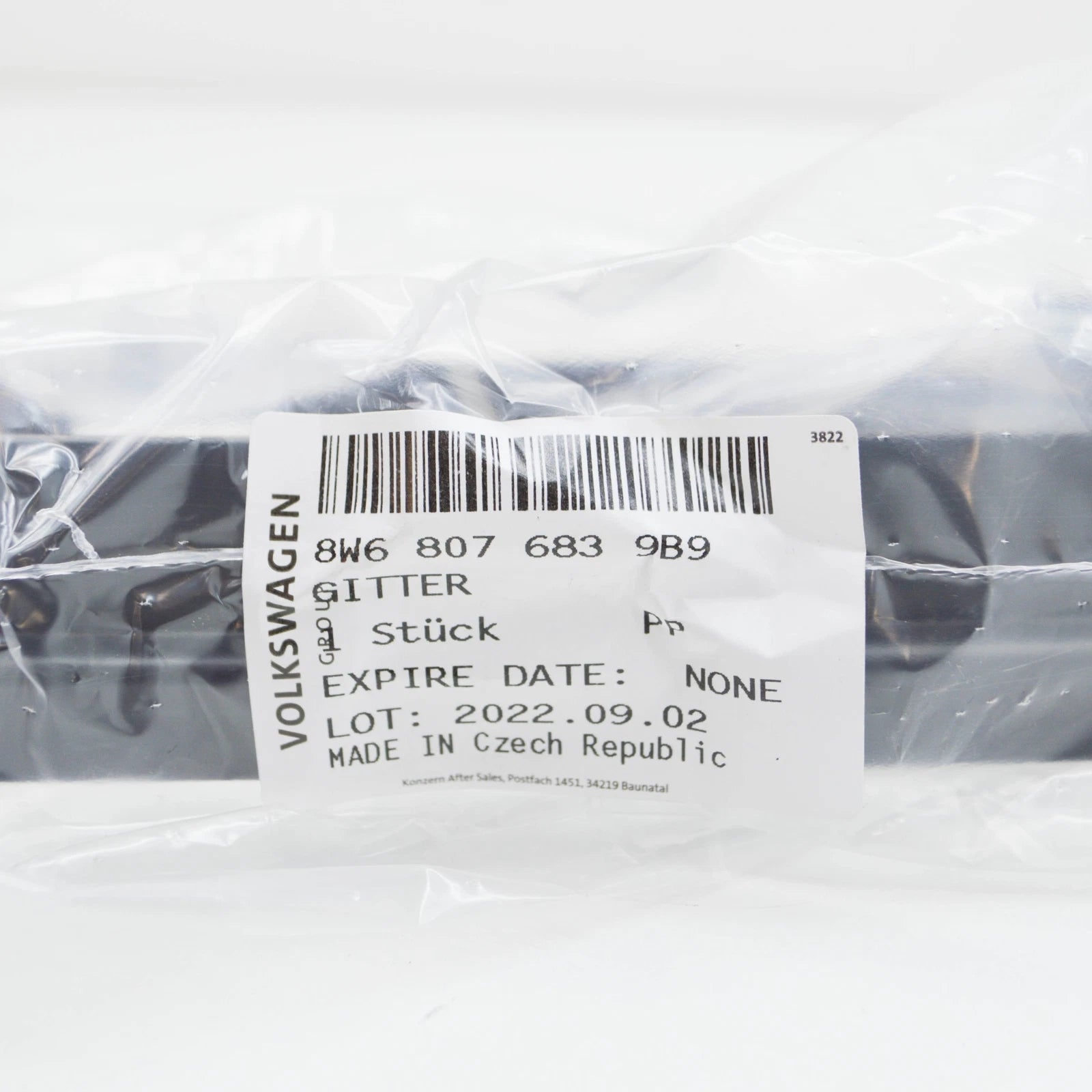 NEW AUDI A5 F5 FRONT LOWER GRILL 8W68076839B9 8W6807683 9B9