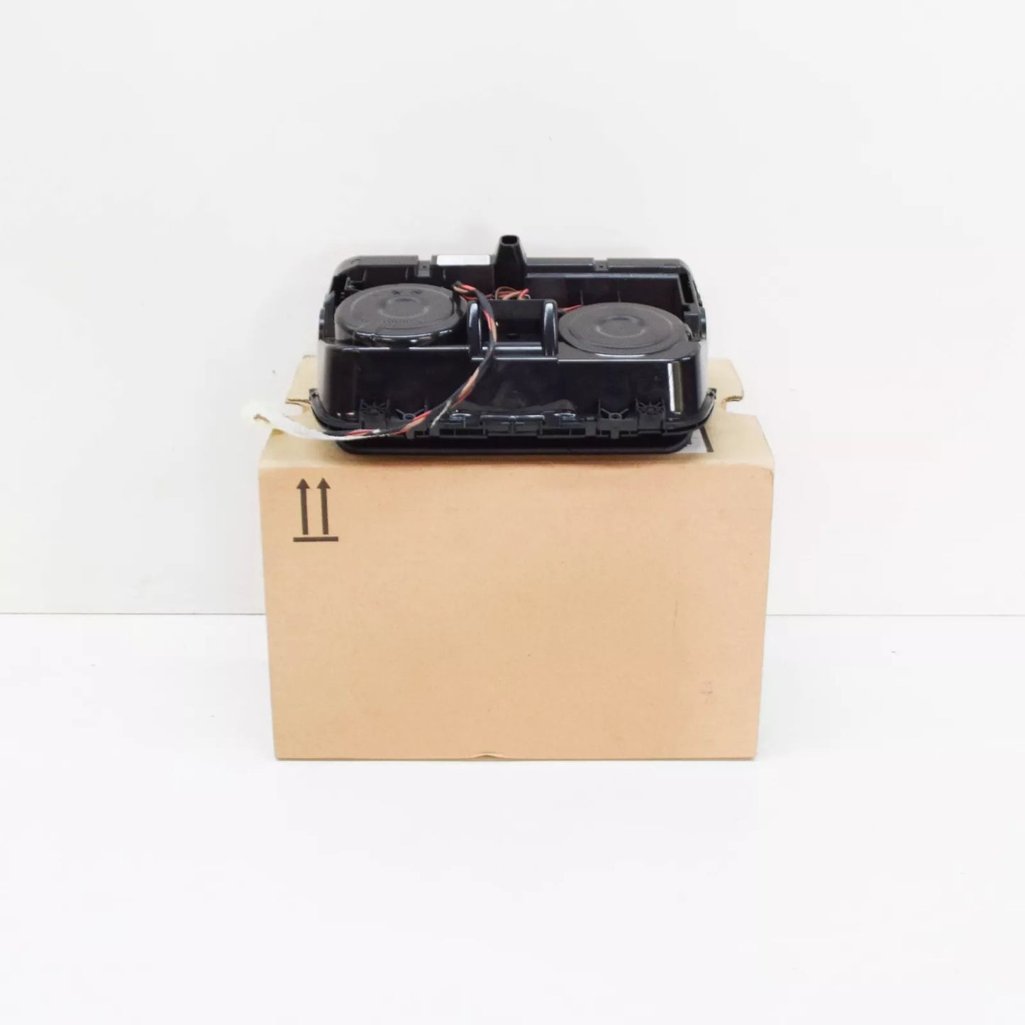 NEW BMW 5 F10 CENTER CONSOLE CUP HOLDER 9241714 51169241714 2012 ORIGINAL