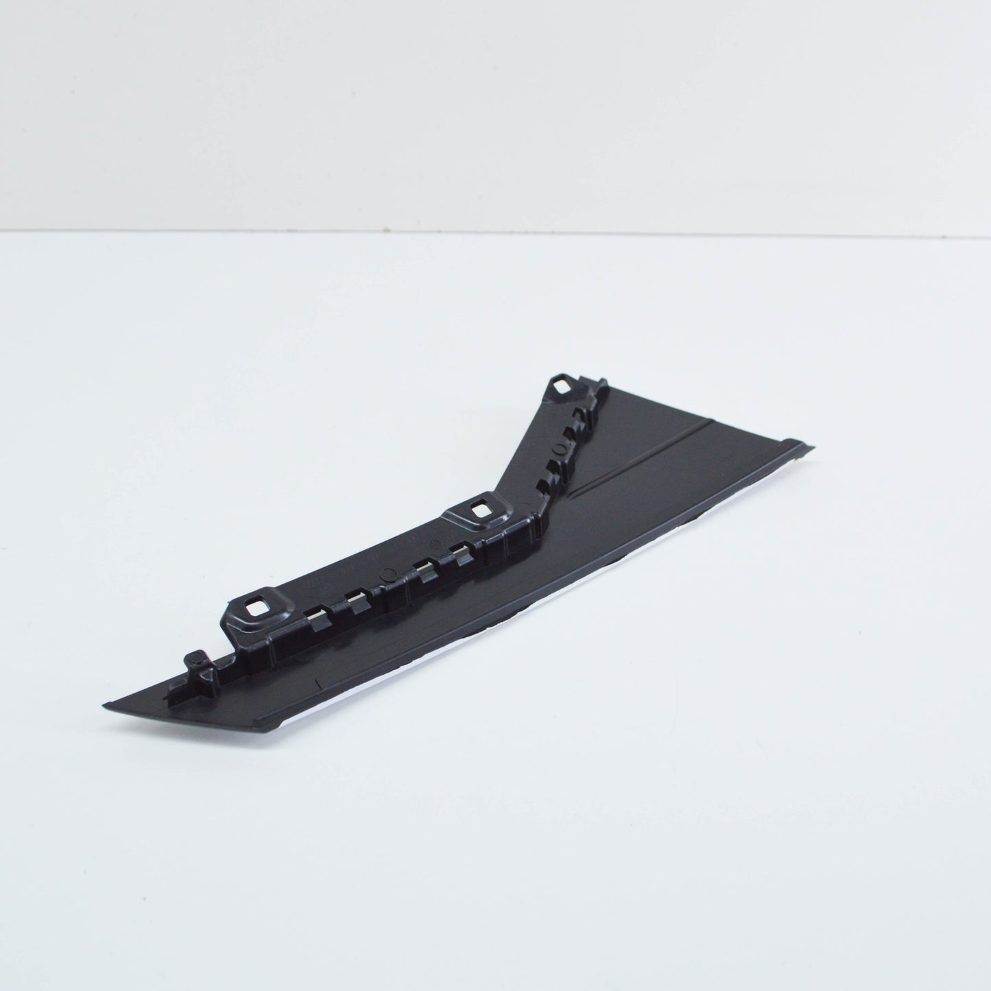 NEW AUDI A4 AVANT B9 REAR LEFT DOOR PILLAR C TRIM 8W5839903A5FQ ORIGINAL