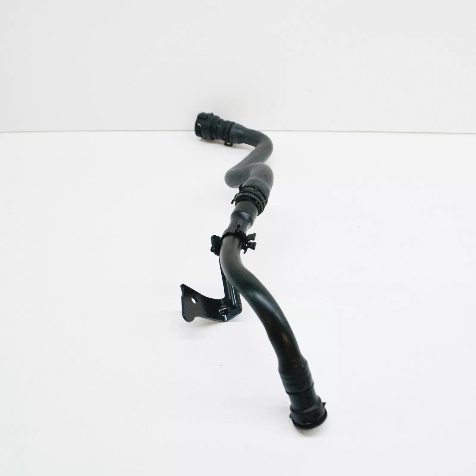 NEW MERCEDES-BENZ VITO W447 COOLANT FILLING HOSE A4475010182