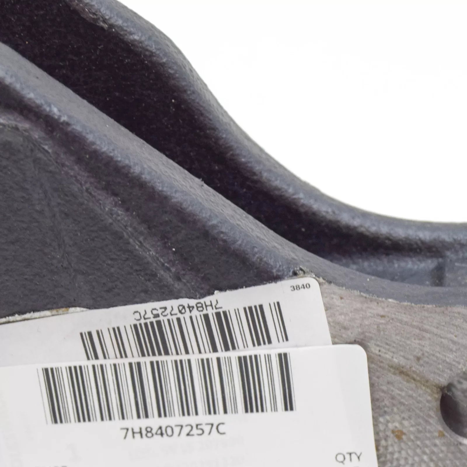 NEW VW TRANSPORTER VI T6 FRONT LEFT WHEEL BEARING HOUSING 7H8407257C ORIGINAL