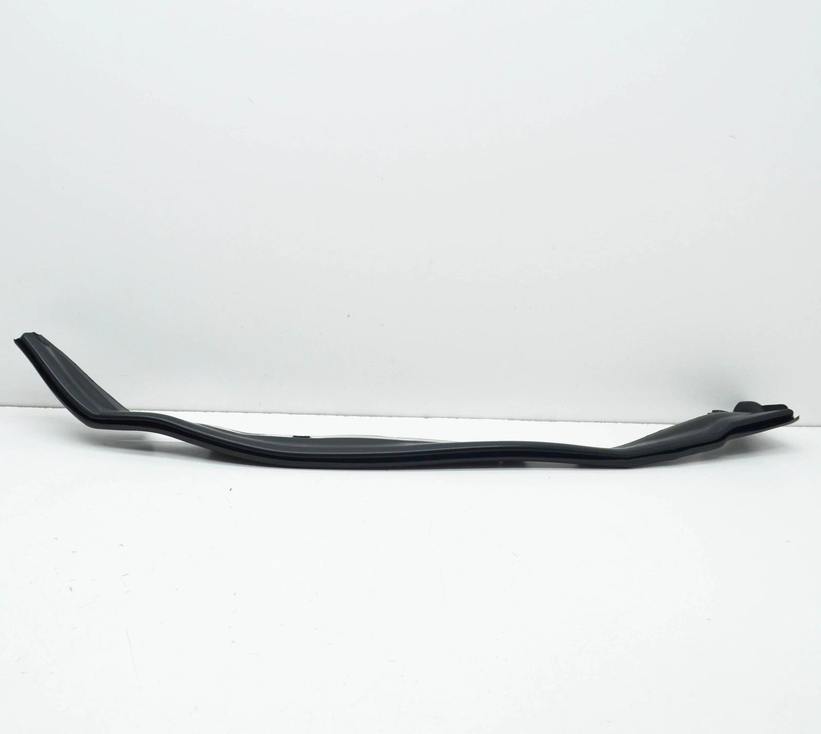 NEW BMW X1 F48 REAR RIGHT DOOR SEAL RUBBER 51357349664 ORIGINAL