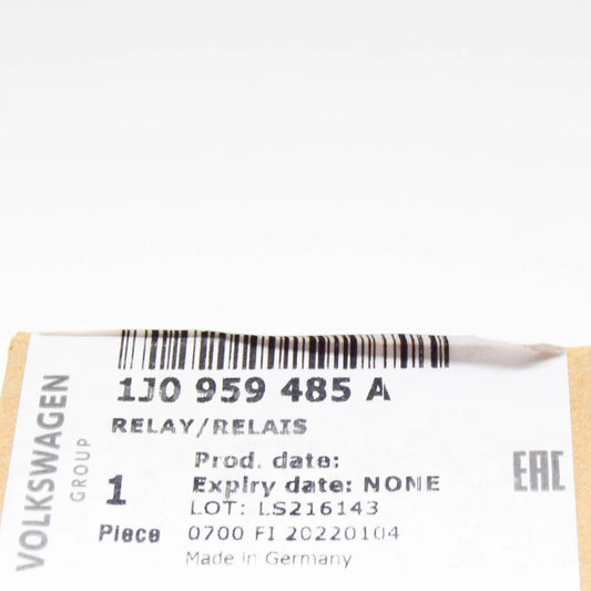 NEW AUDI A4 AVANT B6 COOLANT PUMP RELAY 1J0959485A ORIGINAL
