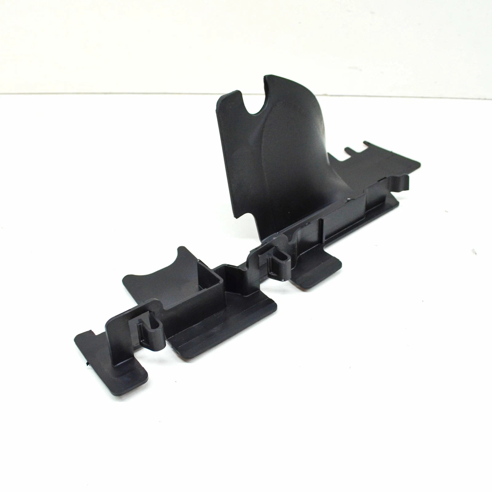 NEW VW GOLF MK5 5K INTERCOOLER RADIATOR RIGHT DEFLECTOR 5K0121284C ORIGINAL