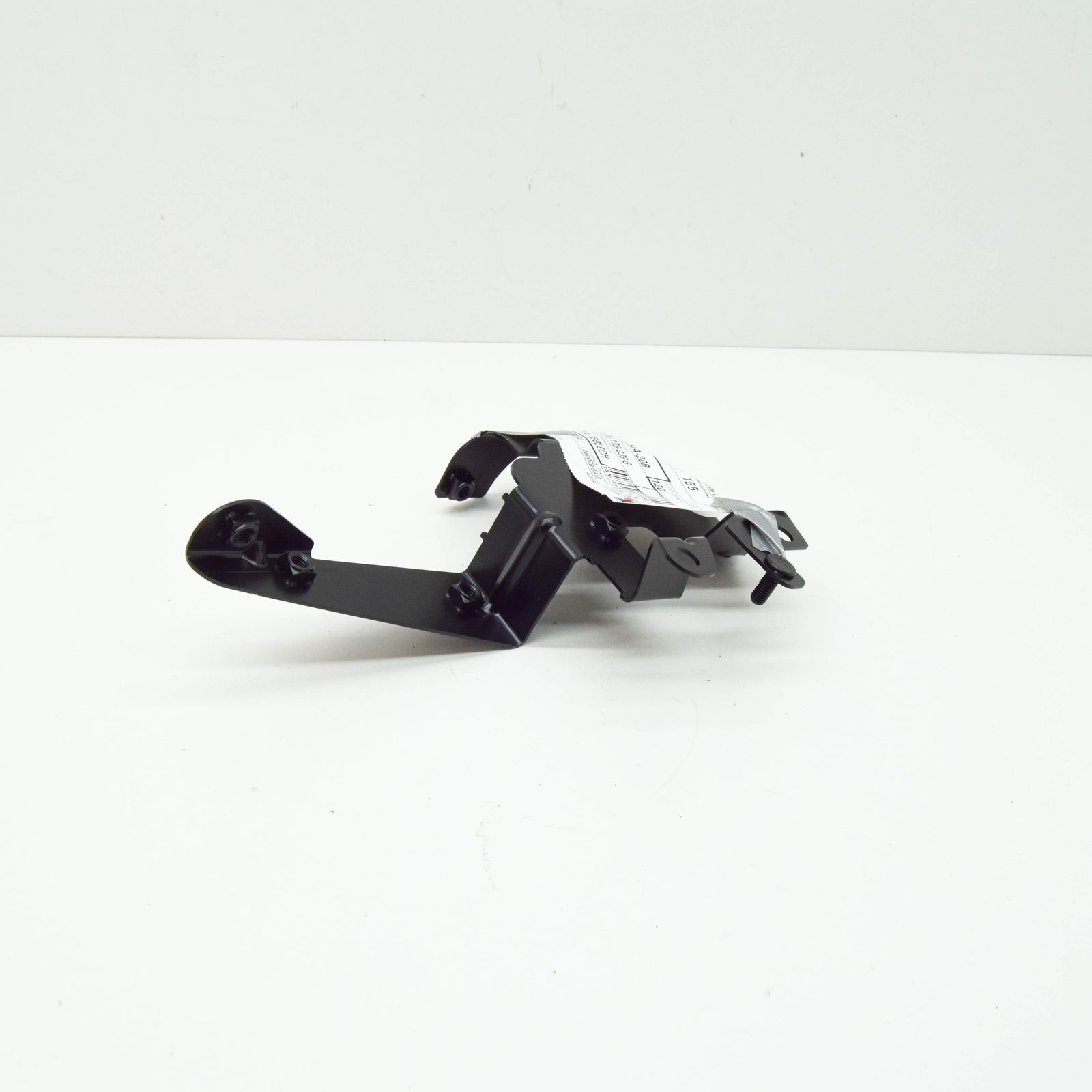 NEW AUDI RS3 ENGINE WATER VALVE RETAINING PLATE 07K133239G ORIGINAL