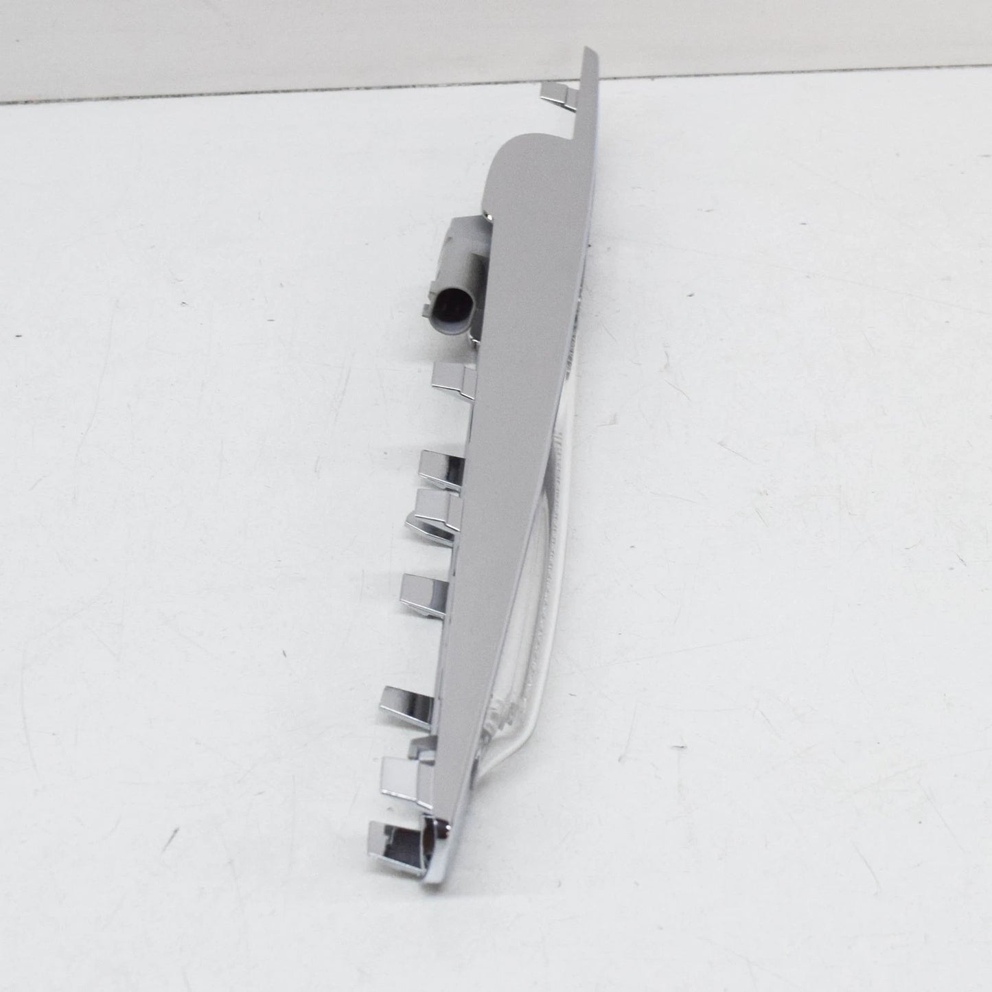 NEW BMW X6 E71 M RIGHT SIDE TURN SIGNAL M TRIM ELEMENT 51657207174 ORIGINAL