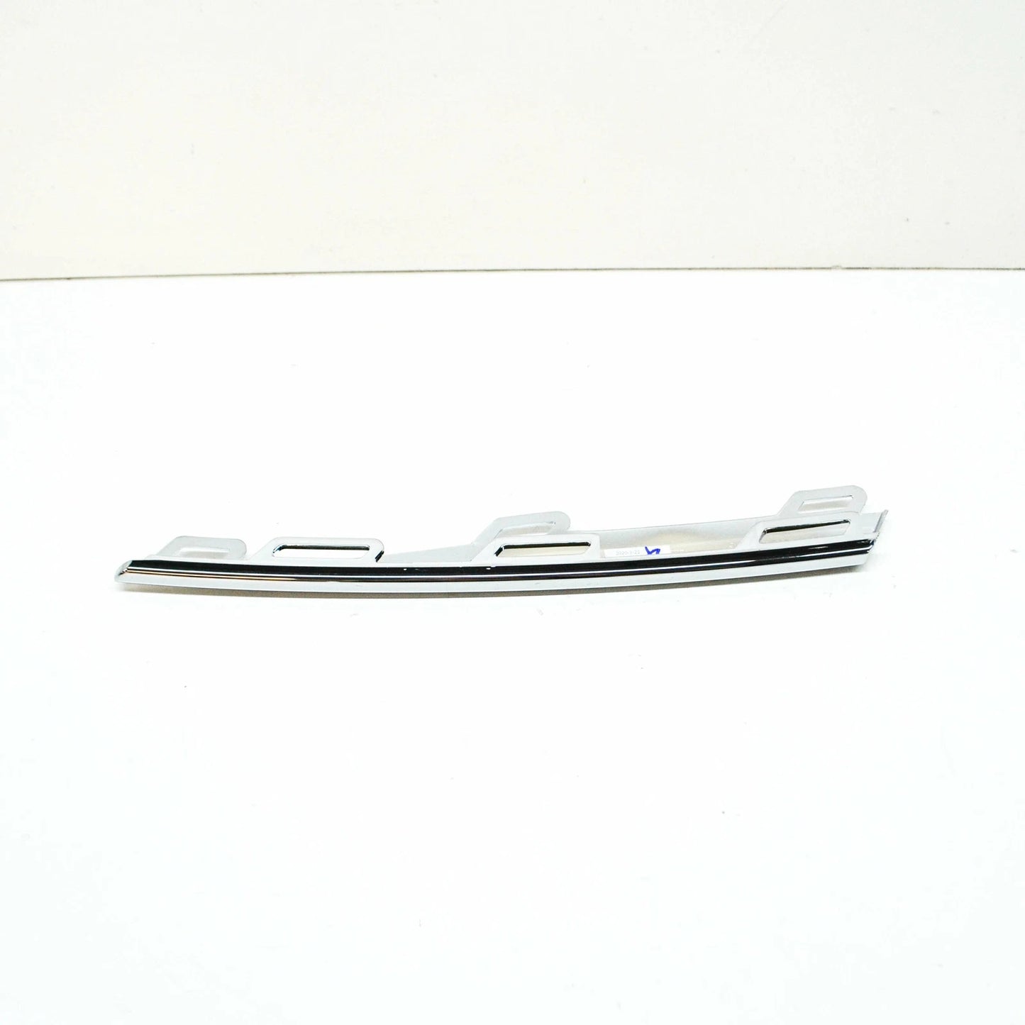 NEW VW TIGUAN AD FRONT RIGHT BUMPER LOWER CHROME MOLDING 5NN853102A2ZZ