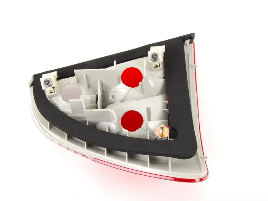 NEW BMW 3 CABRIO E46 REAR RIGHT TAILLIGHT 6900474 63216900474 ORIGINAL