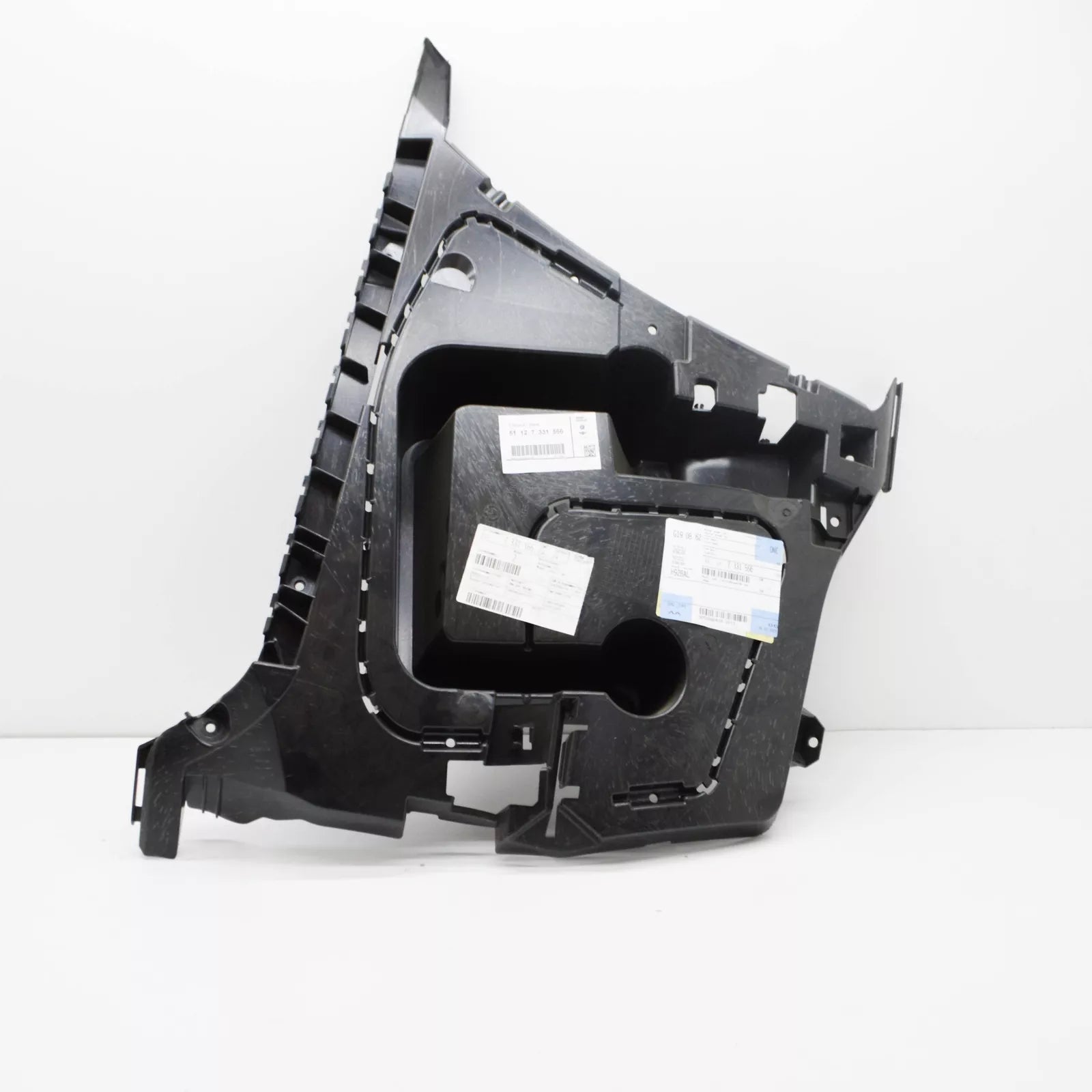 NEW BMW 5 GRAN TURISMO F07 REAR RIGHT BUMPER BRACKET 51127331566 7331566