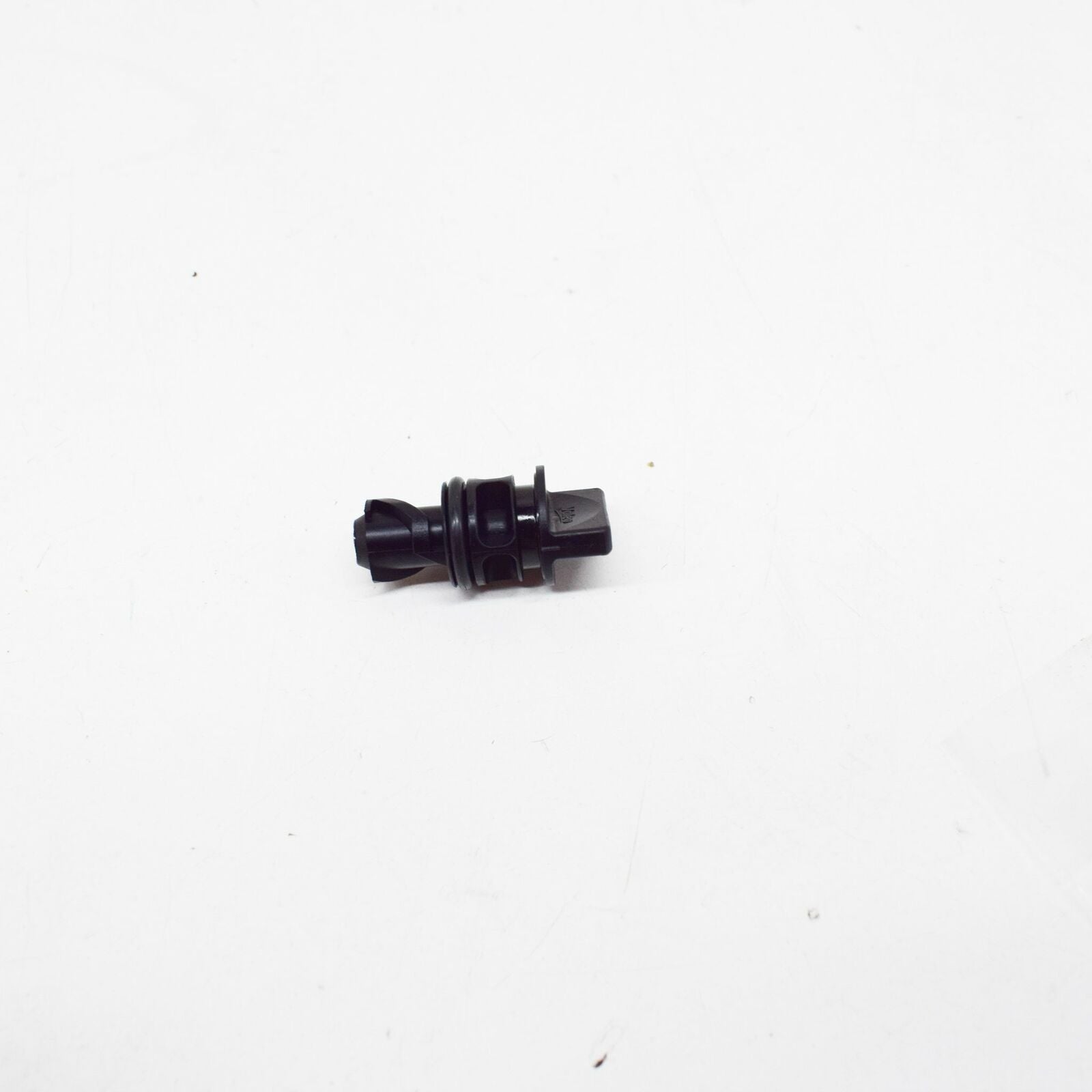 NEW MERCEDES-BENZ E-CLASS W211 RADIATOR DRAIN PLUG A0009970733 ORIGINAL