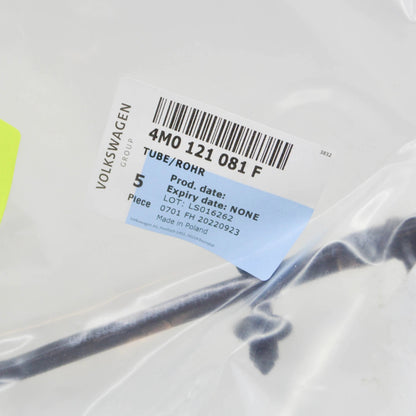 NEW VW TOUAREG CR ENGINE RESERVOIR BREATHER LINE 4M0121081F ORIGINAL