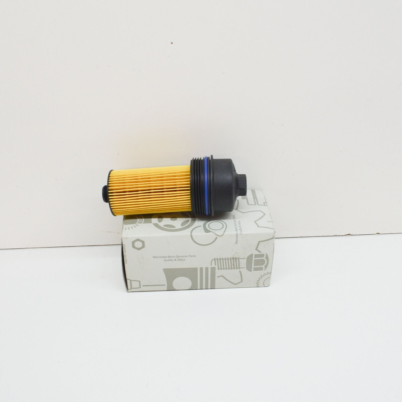 NEW MERCEDES-BENZ E W213 OIL FILTER A1771800110 ORIGINAL