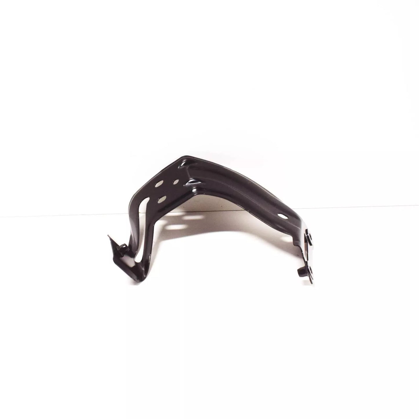 NEW VOLKSWAGEN TOURAN 5T FRONT RIGHT FENDER WING BRACKET 5TA821136 ORIGINAL