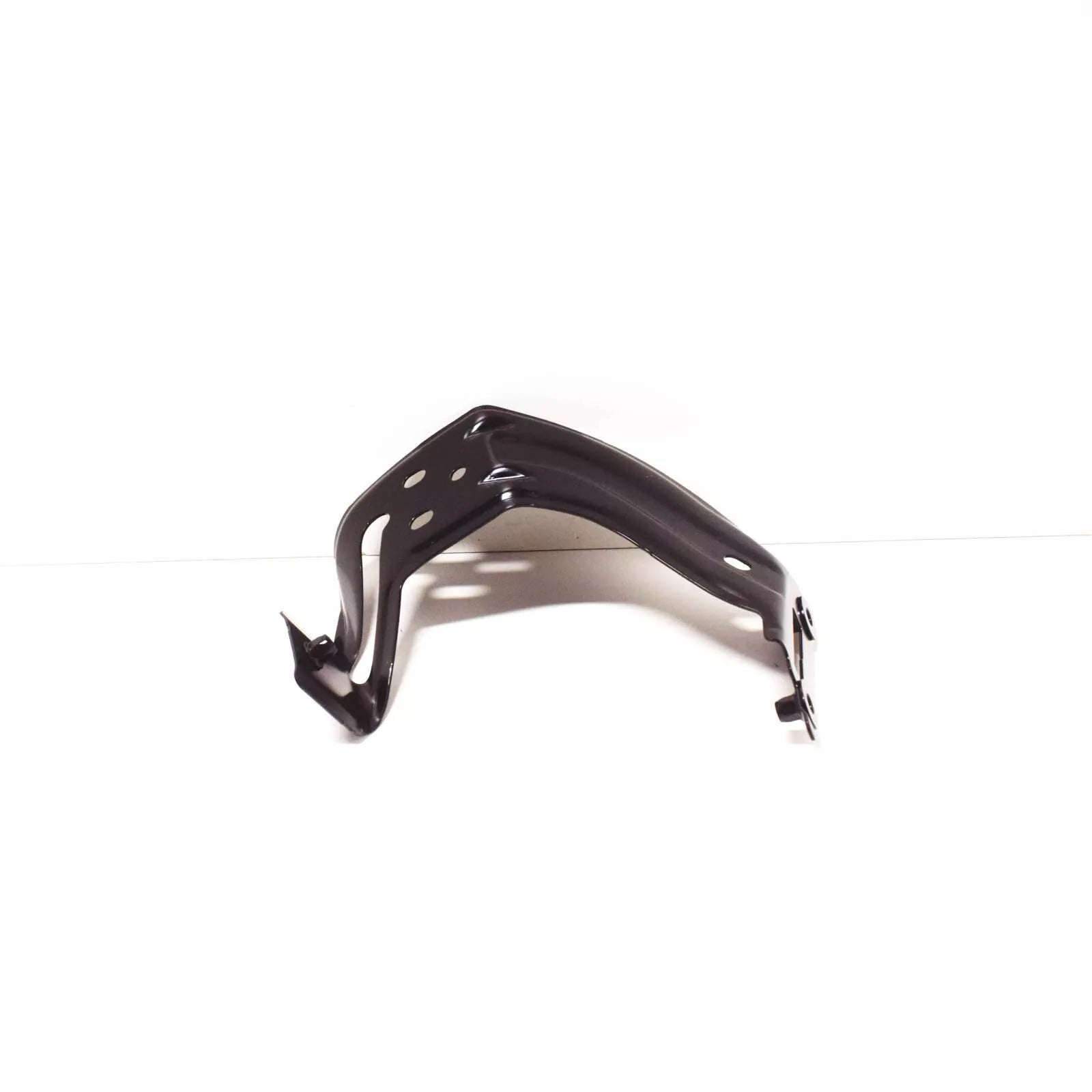 NEW VOLKSWAGEN TOURAN 5T FRONT RIGHT FENDER WING BRACKET 5TA821136 ORIGINAL