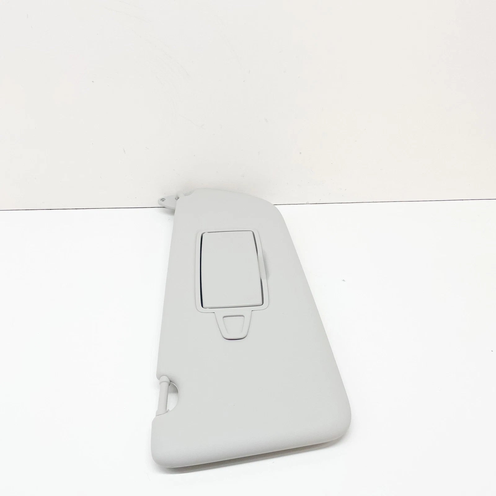 NEW MERCEDES-BENZ VITO W447 RIGHT SIDE SUN VISOR A44781001107M94