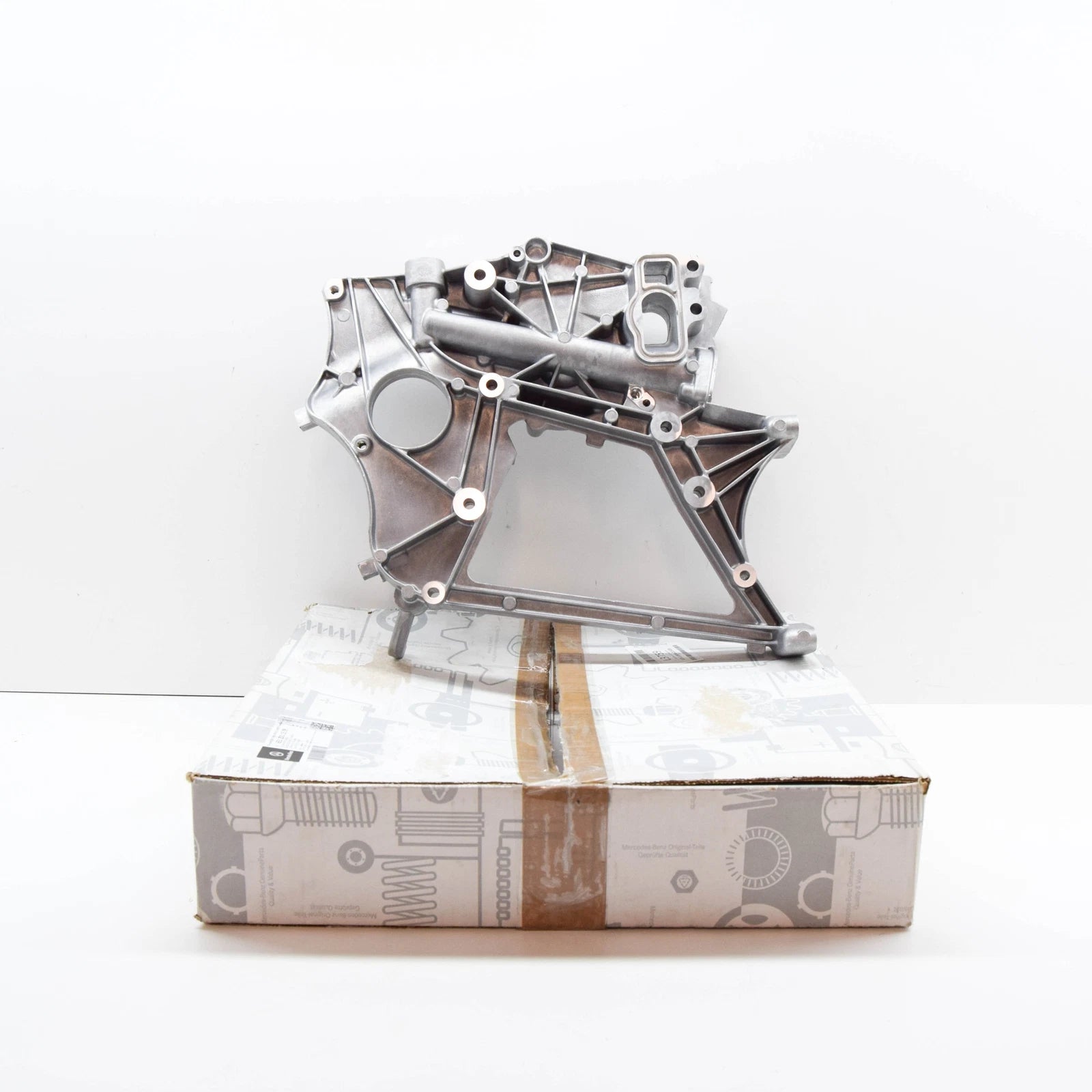 NEW MB SPRINTER W906 WATER PUMP MAJOR ASSEMBLY CARRIER A6512011509 ORIGINAL