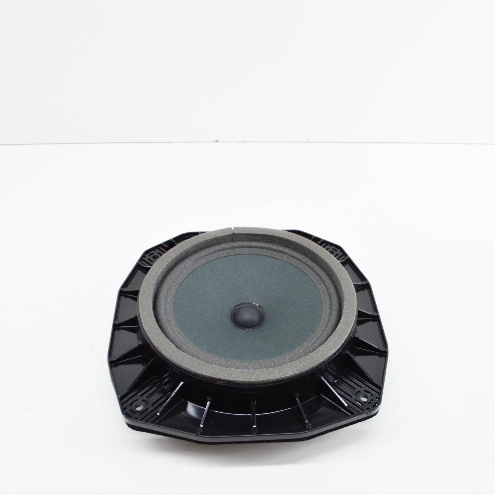 NEW MERCEDES-BENZ SLC R172 FRONT DOOR BOTTOM SPEAKER A1728200802 ORIGINAL