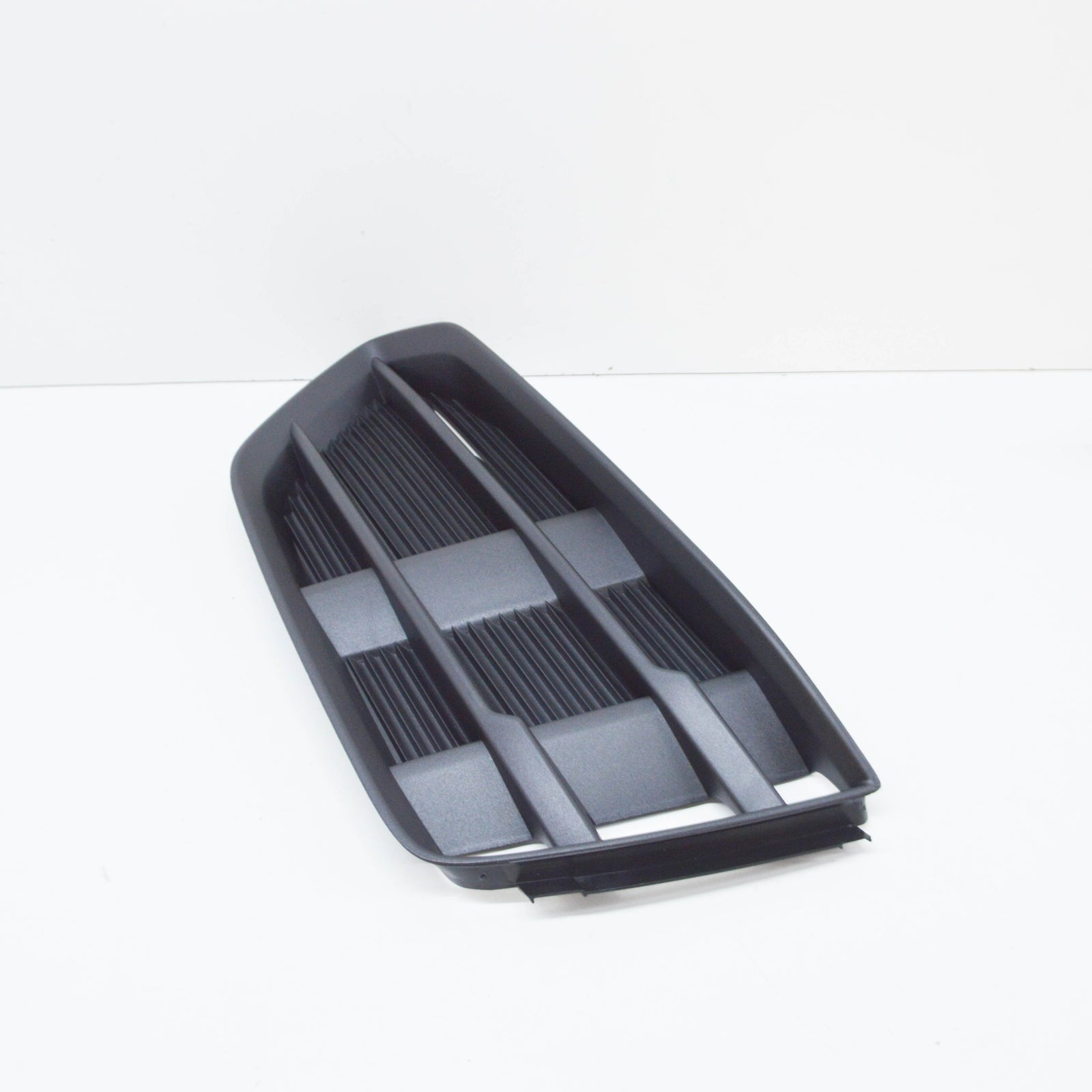 NEW AUDI A5 SPORTBACK F5 LEFT AIR GUIDE GRILLE 8W6807682B9B9 ORIGINAL