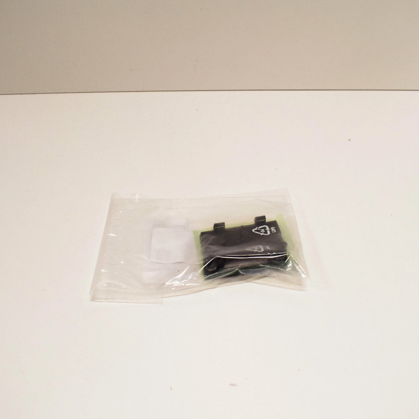 NEW MB CLA C117 REAR BUMPER TOW HOOK EYE COVER A1178859800 2015 ORIGINAL