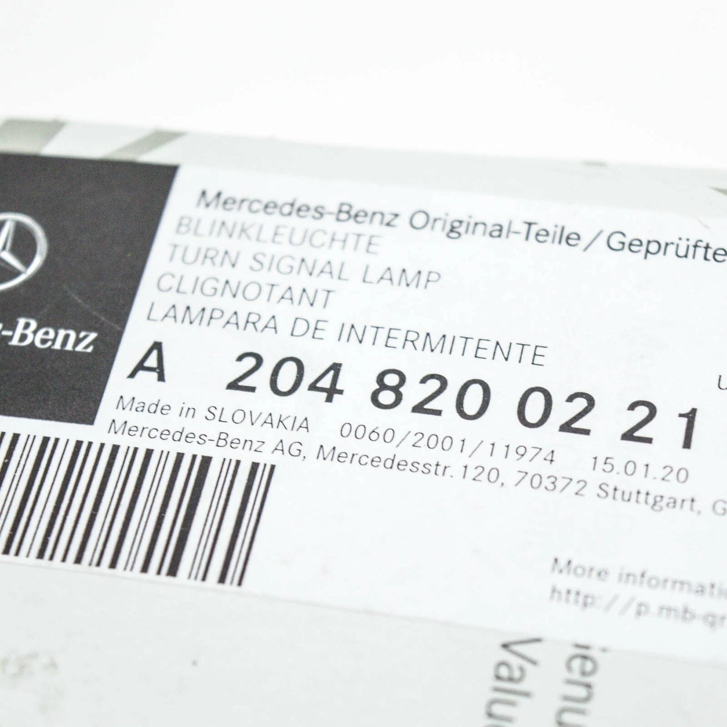 NEW MB C-CLASS W204 FRONT BUMPER RIGHT MARKER LIGHT A2048200221 ORIGINAL