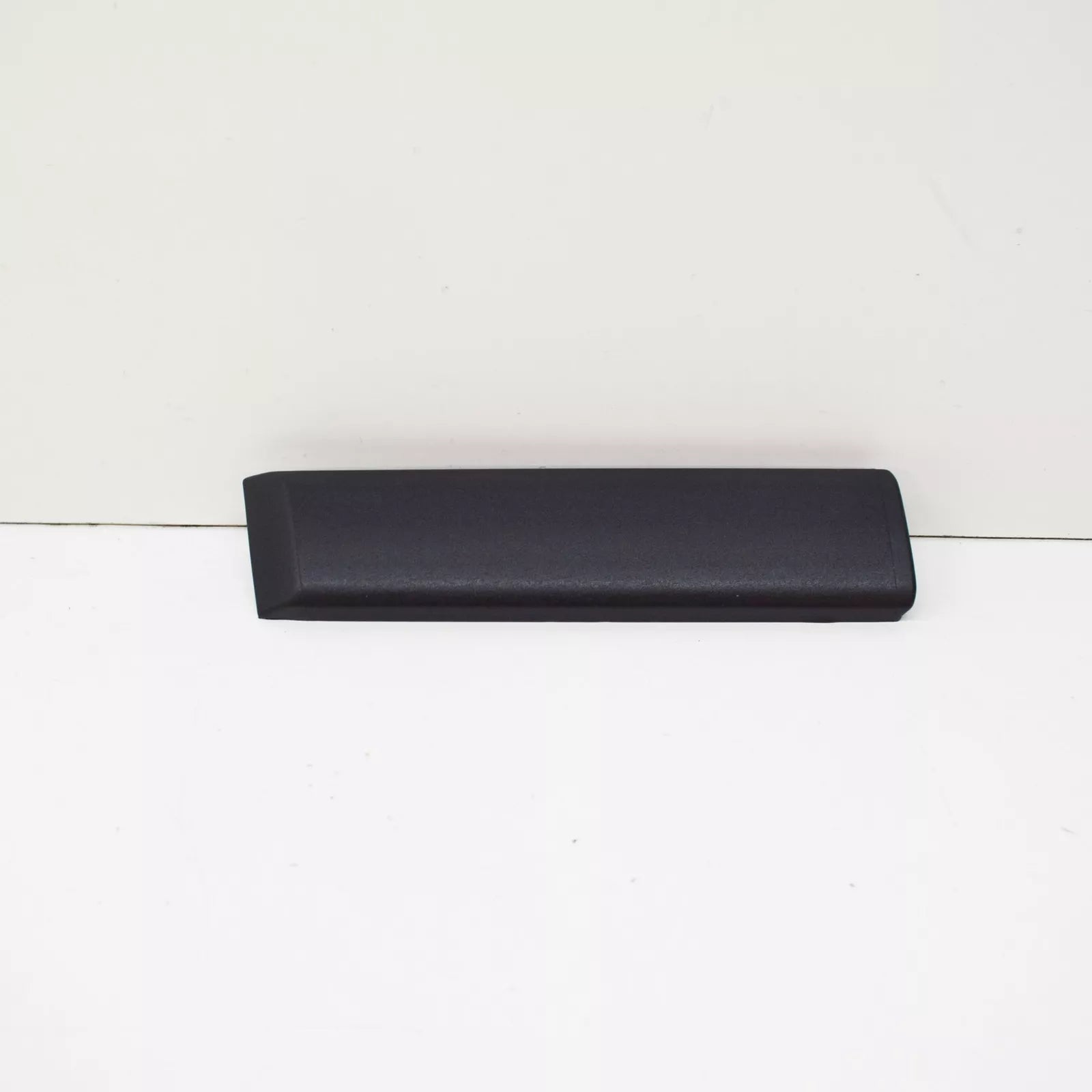 NEW BMW 3 E36 FRONT LEFT FENDER MOLDING 51132250071 2250071 1997 ORIGINAL