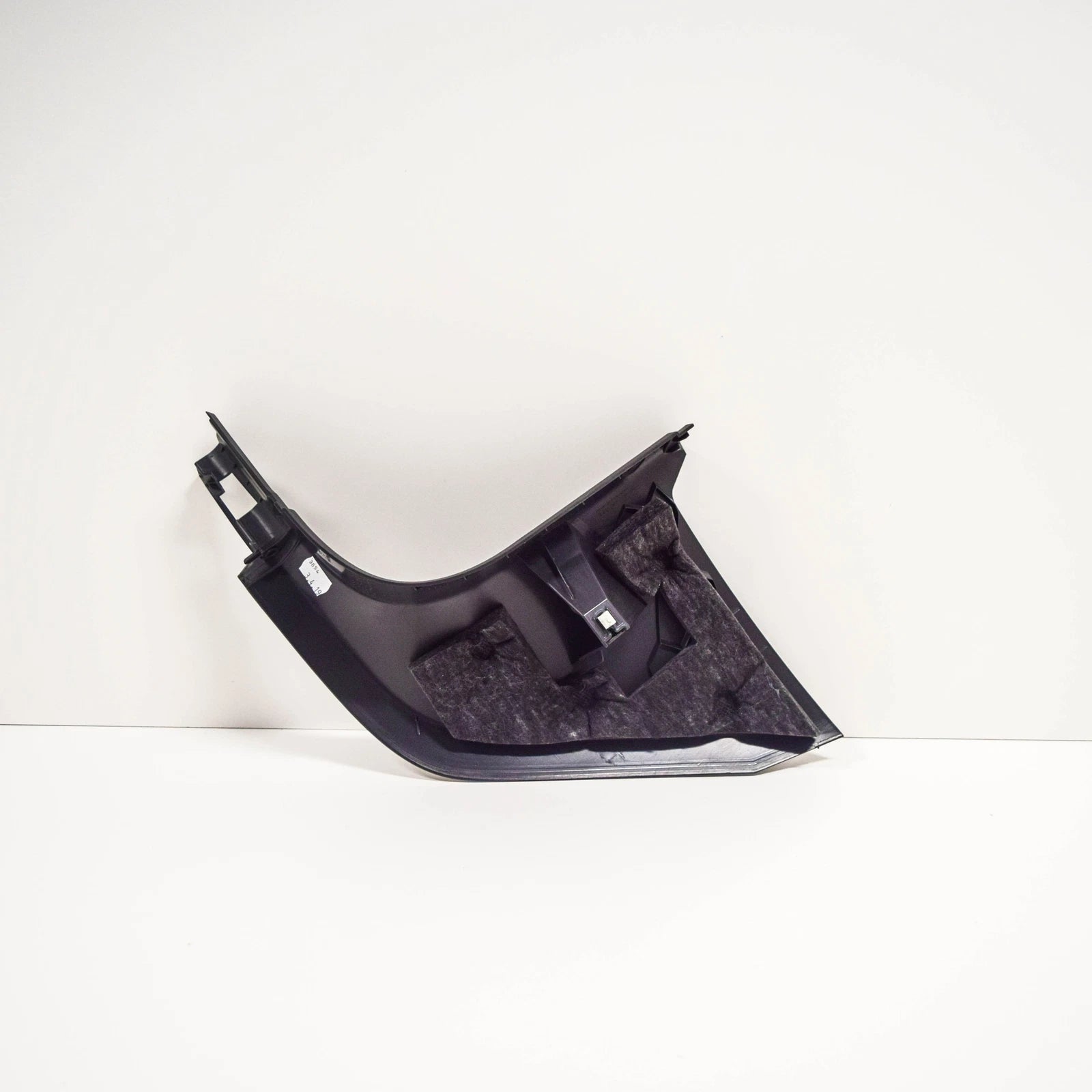 NEW VOLKSWAGEN PASSAT B8 A-PILLAR LOWER RIGHT TRIM LHD 3G1863484A 82V ORIGINAL