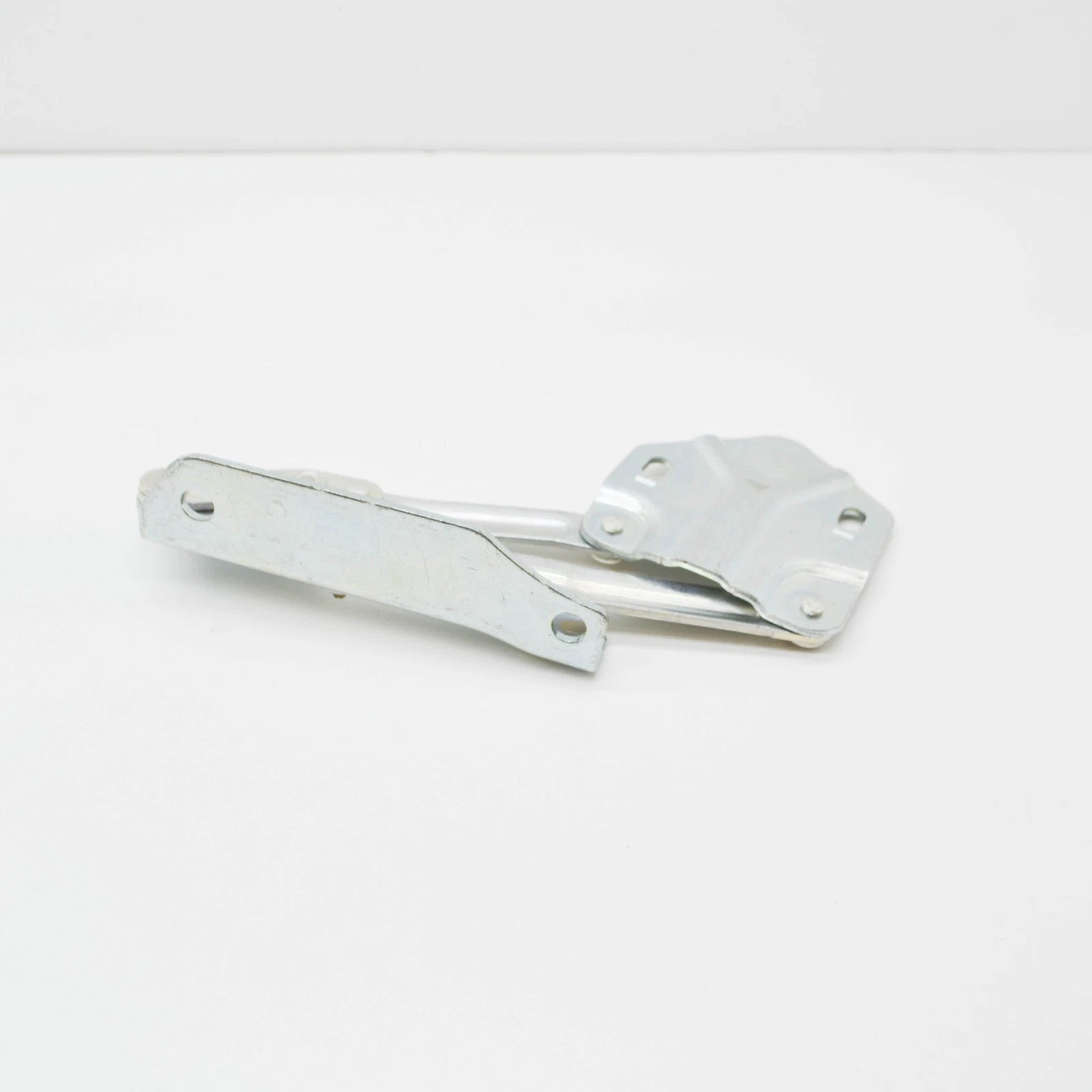 NEW VW CADDY 2K FRONT RIGHT BONNET HINGE 2K5823302