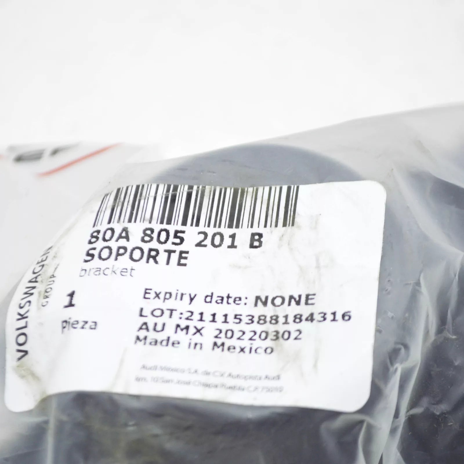 NEW AUDI Q5 FY LET SUPPORT RADIATOR LOCK CARRIER HOLDER 80A805201B ORIGINAL