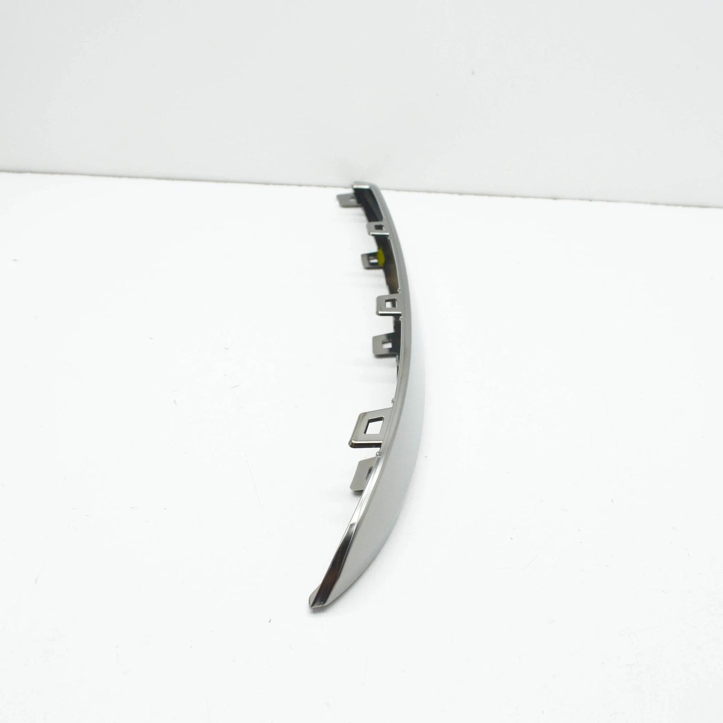 NEW BMW X7 G07 REAR LEFT BUMPER MOLDING 8092887 51128092887 ORIGINAL