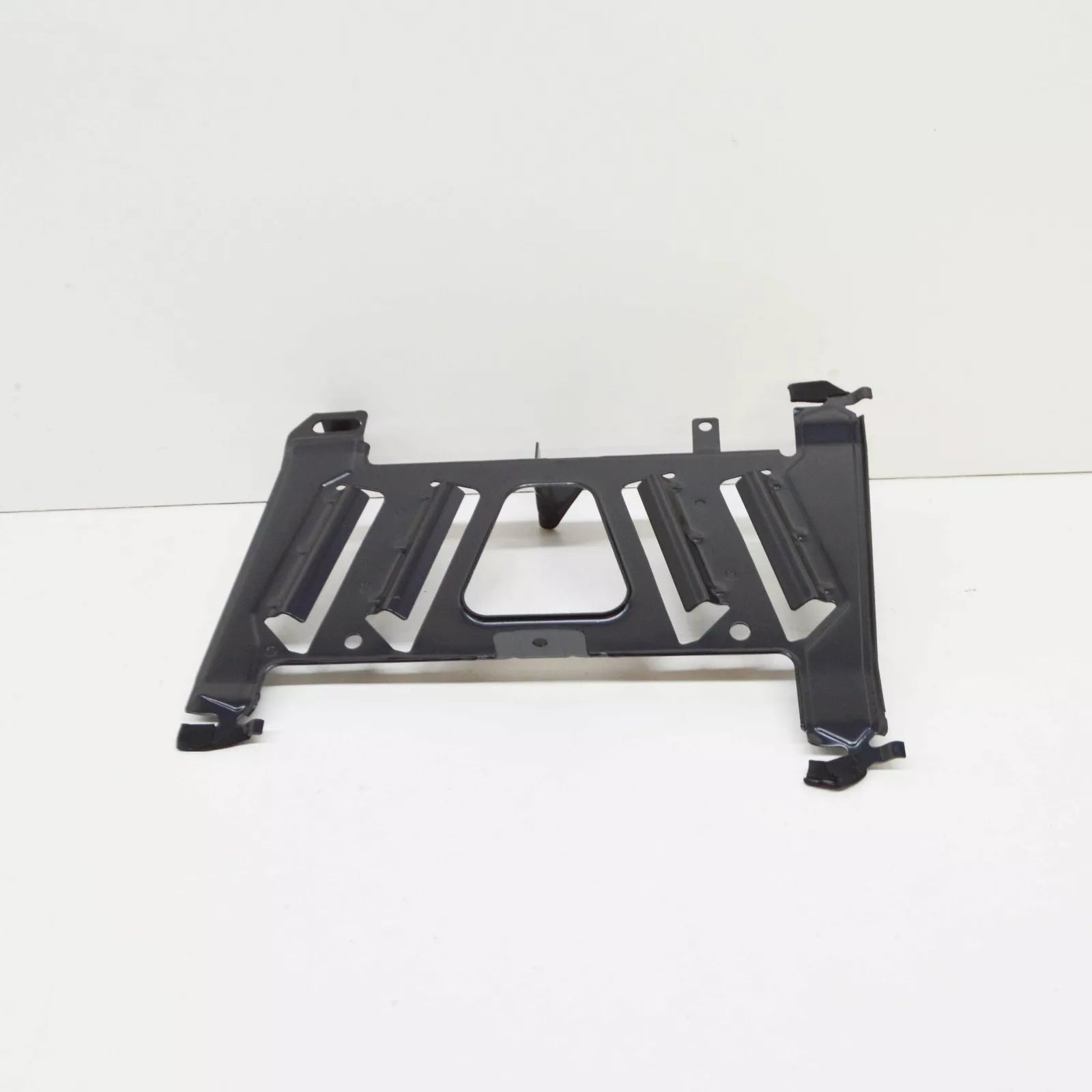 NEW BMW 3 F30, F80 AUDIO AMPLIFIER BRACKET 65159235506 9235506 ORIGINAL