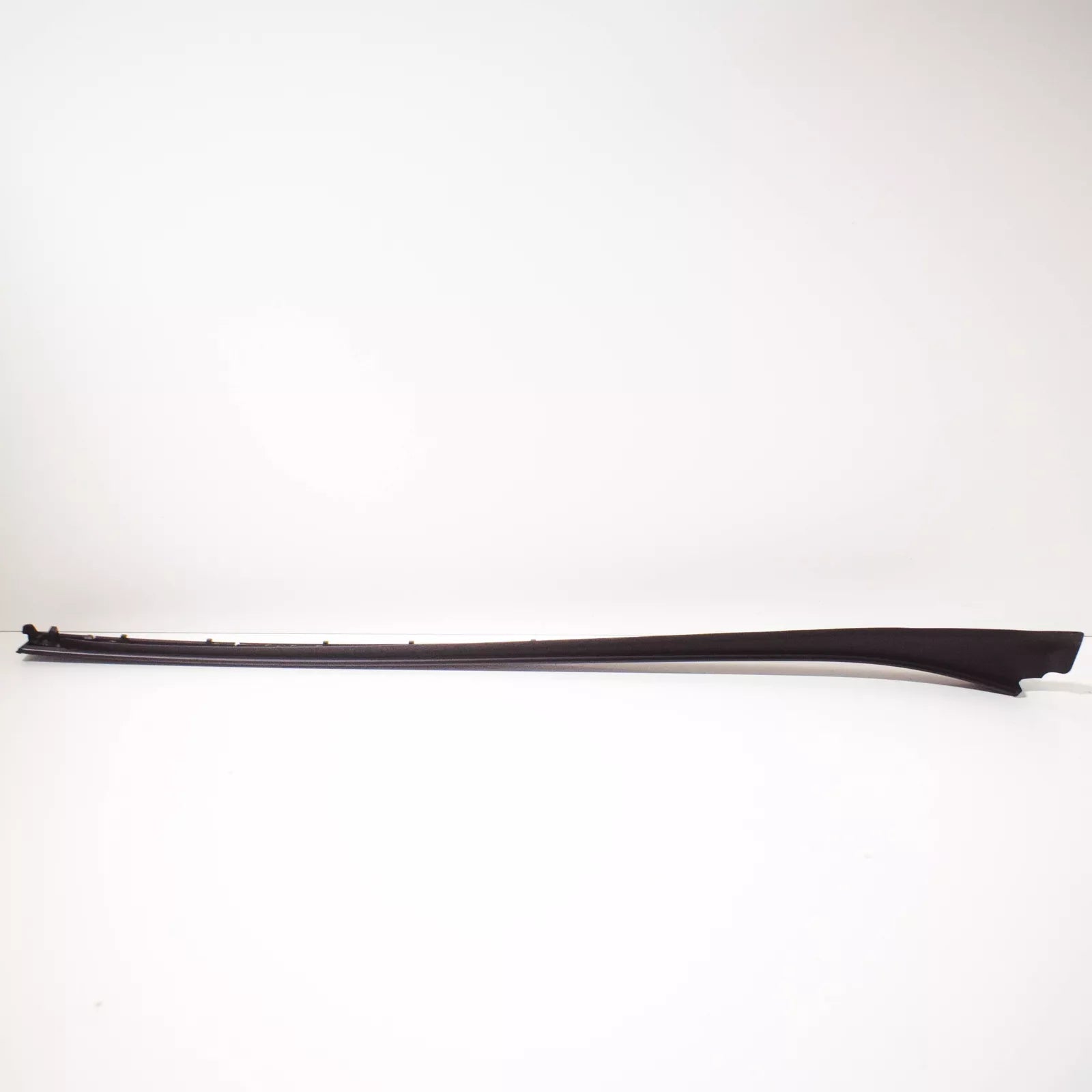 NEW MERCEDES BENZ C A205 RIGHT WATER DEFLECTOR A2056901882
