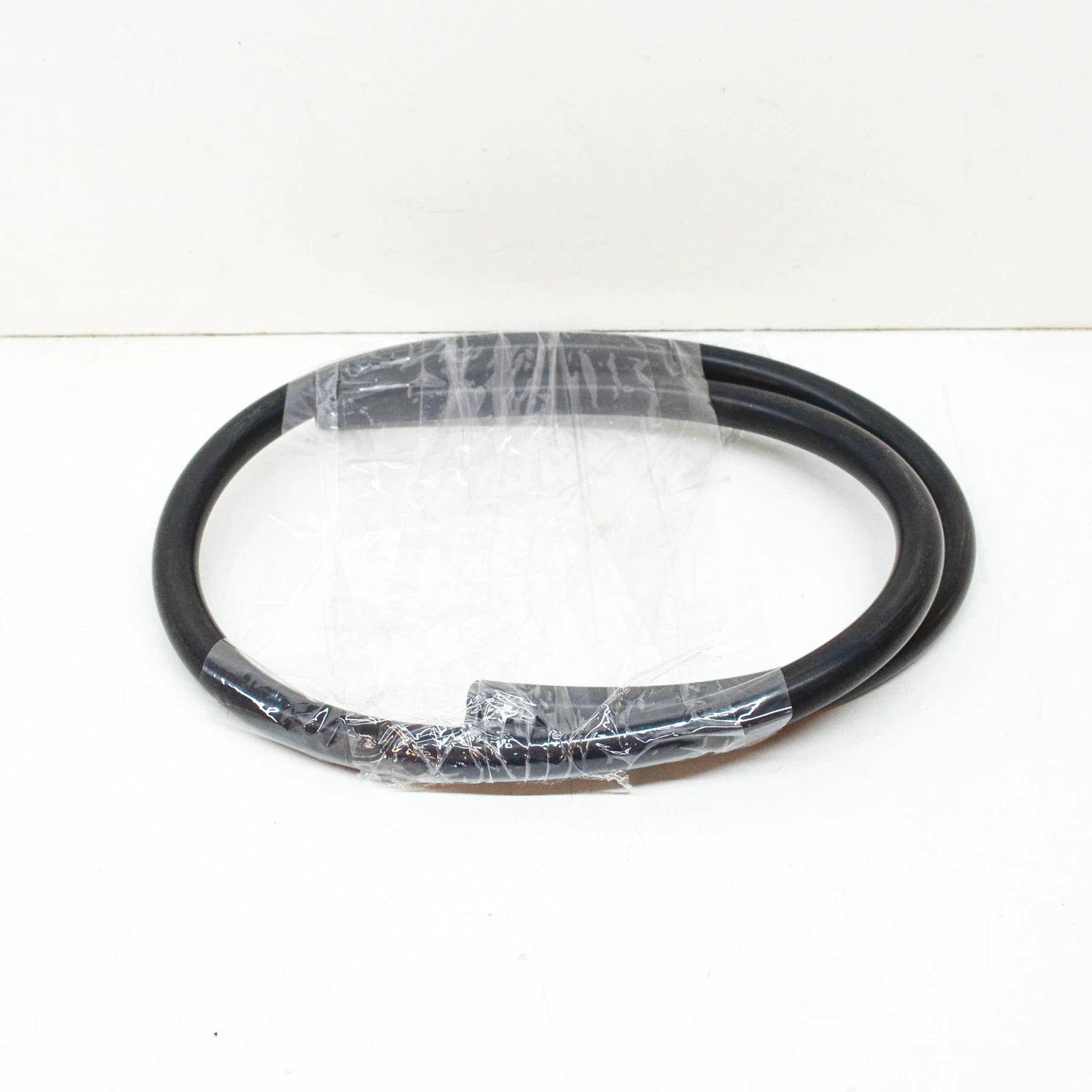 NEW BMW 5 G30 WINDSCREEN WASHER TANK HOSE 61677123866 7123866 2016 ORIGINAL
