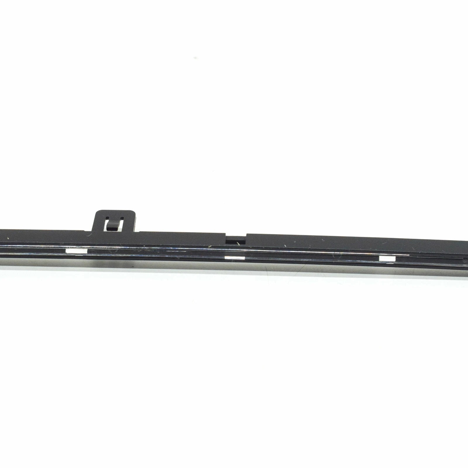 NEW AUDI Q7 4L REAR LEFT DOOR HANDLE LIGHT BAR 4L0919177