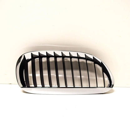 NEW BMW 6 E63 FRONT RIGHT FOG LIGHT GRILL 51137008916 7008916 2004 3796361