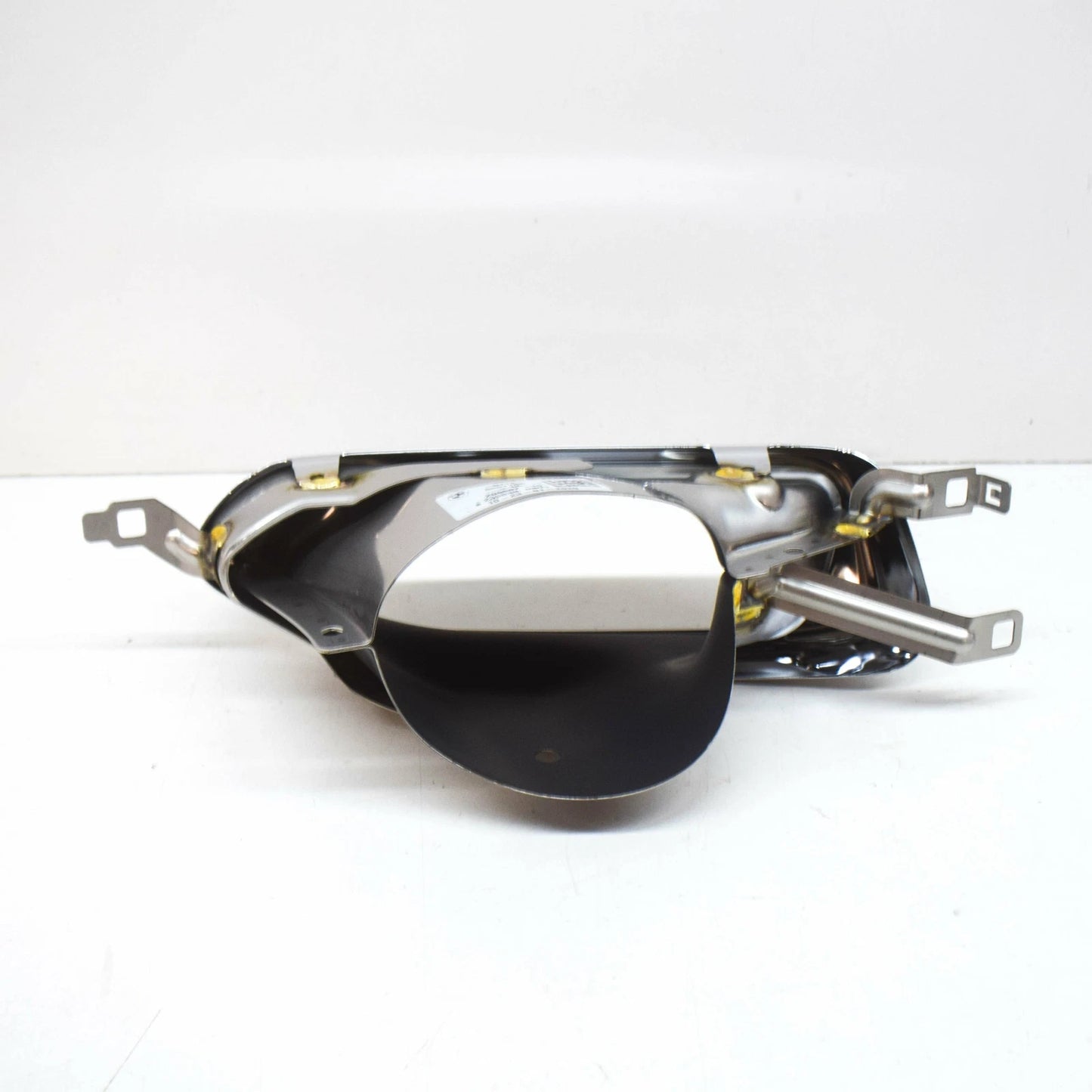 NEW BMW 7 G11 G12 REAR M LEFT EXHAUST COVERING 51128061185 ORIGINAL