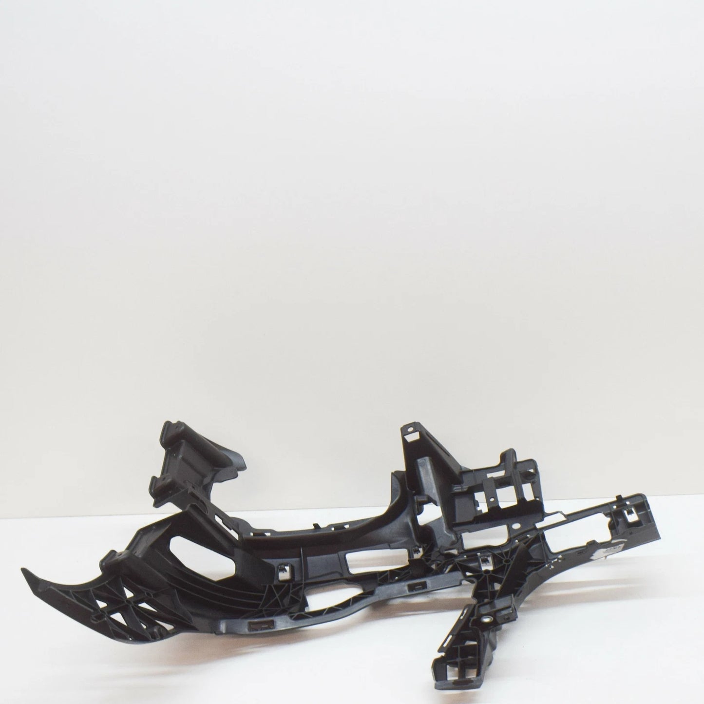 NEW MERCEDES-BENZ GLK-CLASS X204 FRONT RIGHT BUMPER BRACKET A2048855265 ORIGINAL