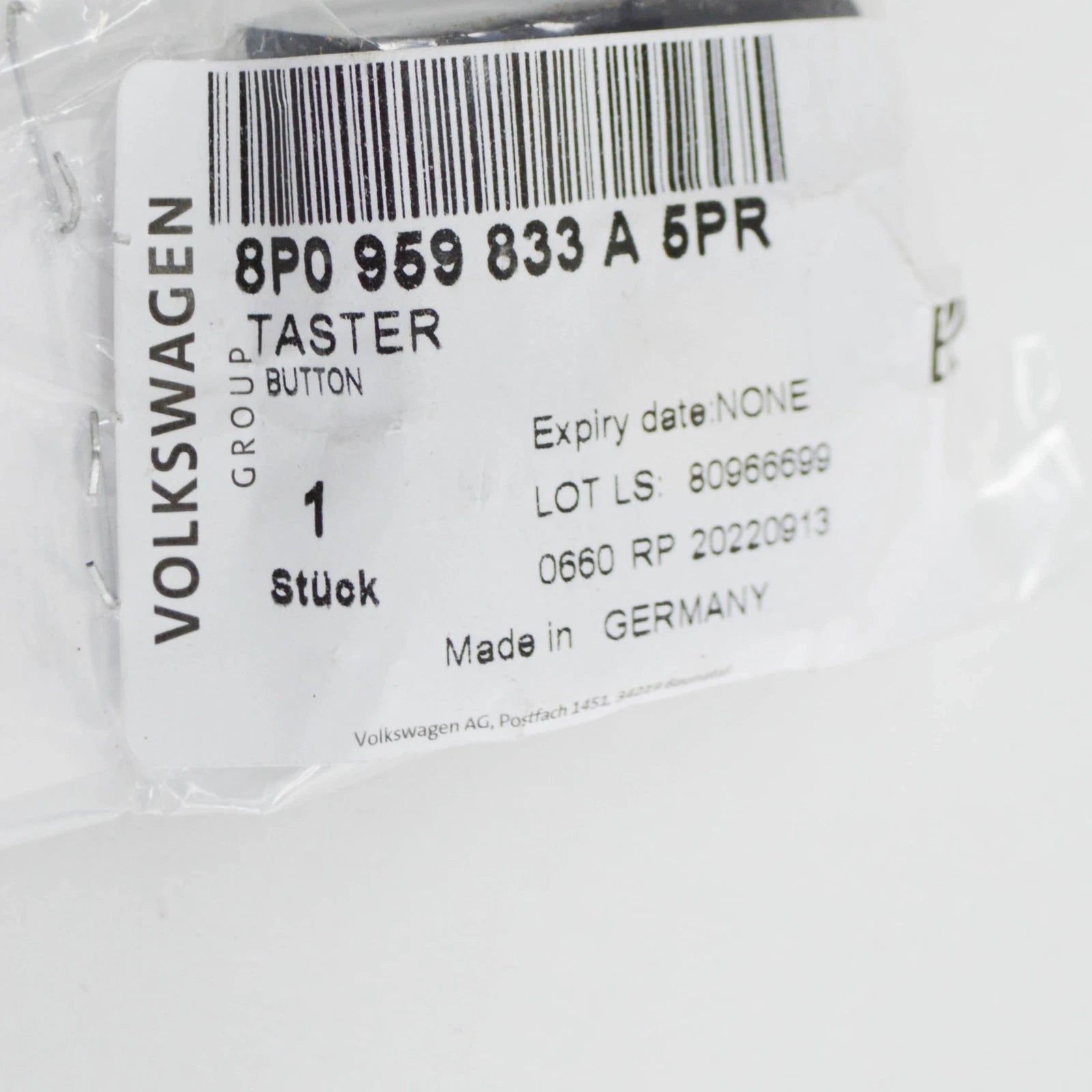 NEW AUDI A3 8P FUEL FLAP/REAR LID RELEASE SWITCH 8P0959833A5PR ORIGINAL