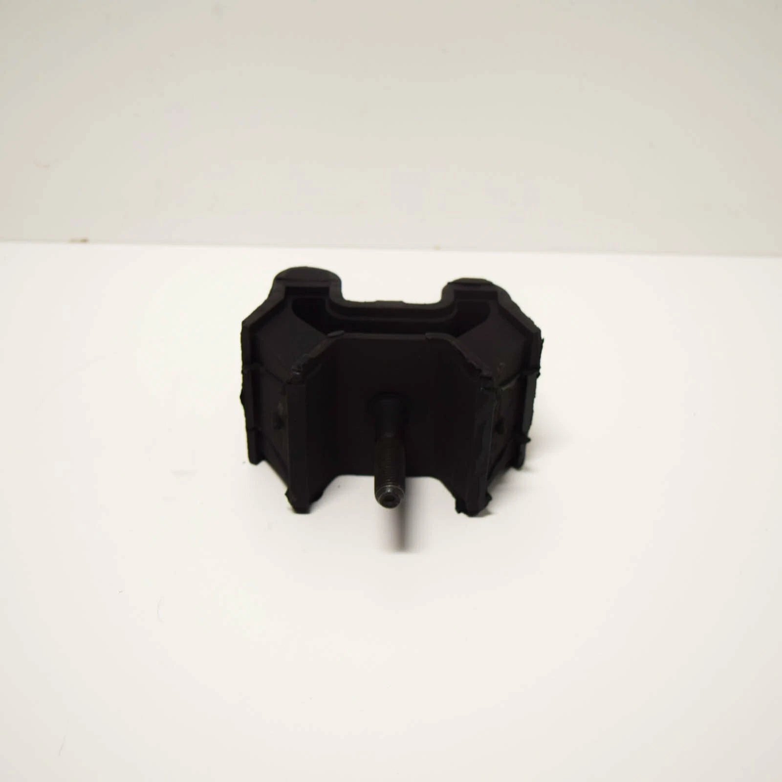 NEW MERCEDES-BENZ ML W163 ENGINE RUBBER MOUNTING A1632400217 ORIGINAL