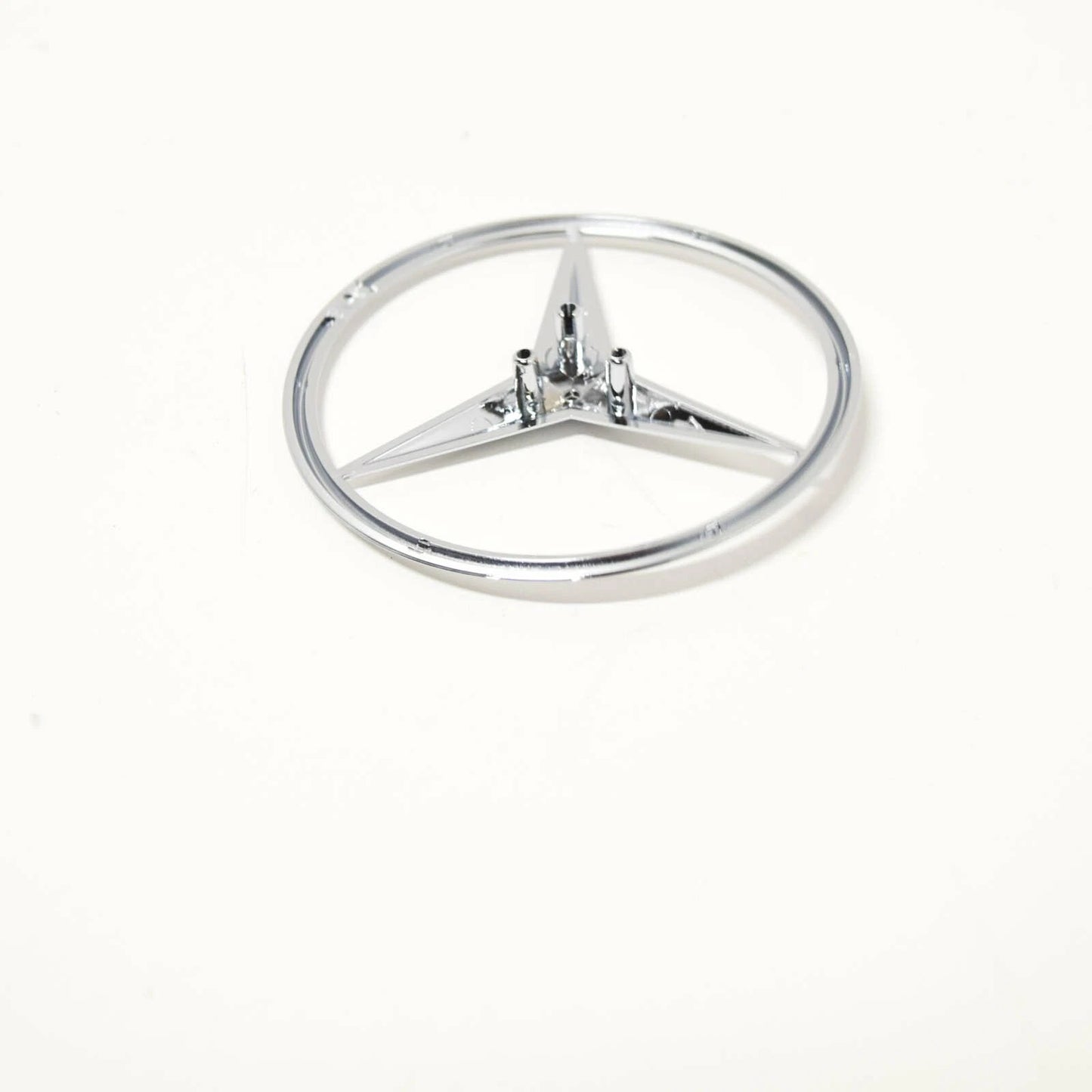 NEW MERCEDES-BENZ C-CLASS S204 TRUNK BOOT LID BADGE EMBLEM A2047580158