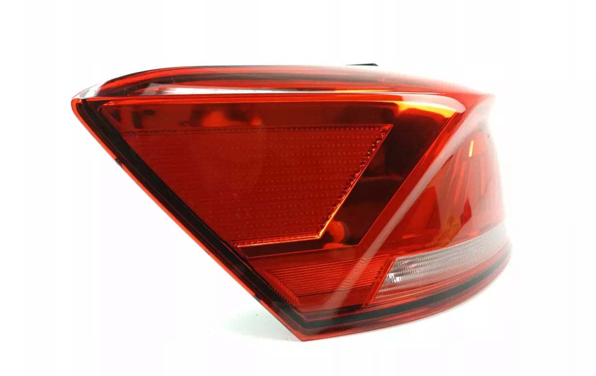 NEW VOLKSWAGEN T-ROC A11 REAR LEFT OUTER LED TAILLIGHT 2GA945095C ORIGINAL