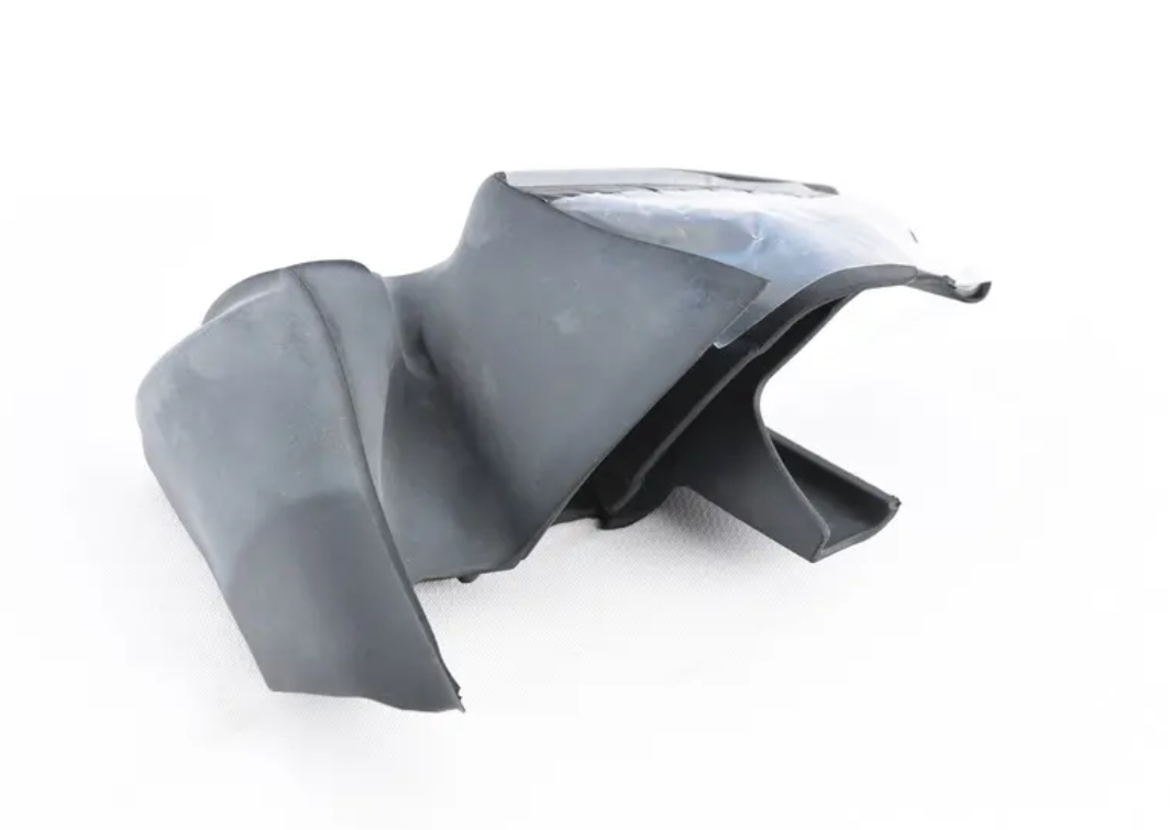 new bmw z4 roadster e85 front left b-column covering 51717018355 7018355